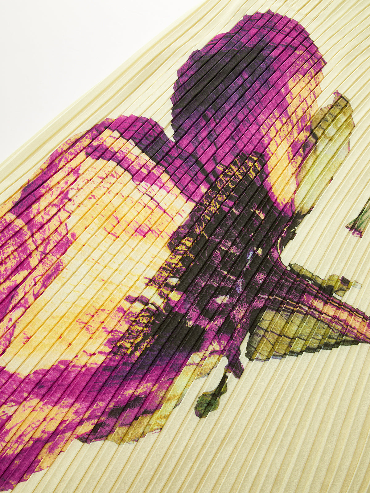 Floral Print Pleated Midi Skirt-Chicvia