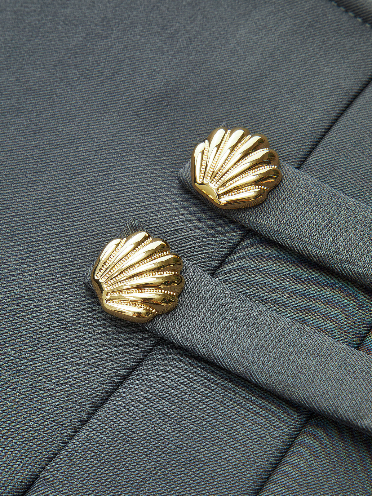 Metal Detail Pleated Mini Skirt-Chicvia