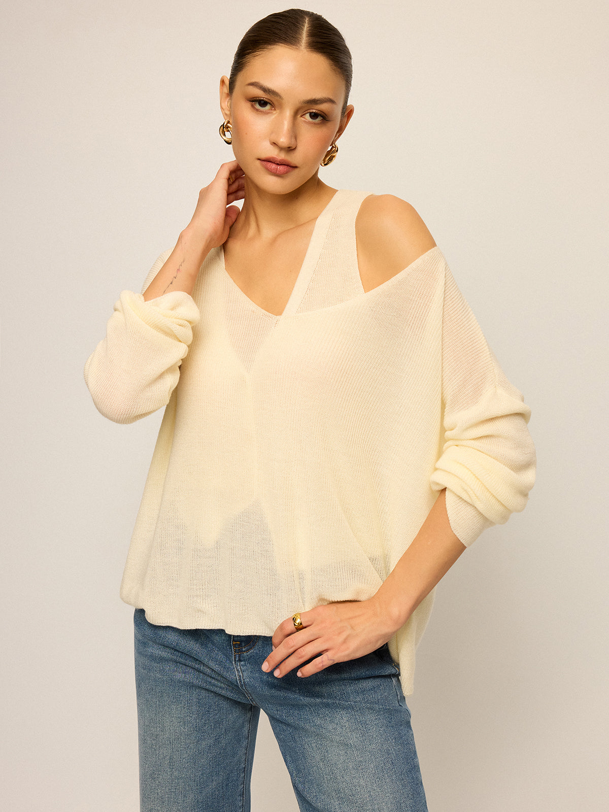 Off-Shoulder Oversized Knitted Sweater-Chicvia