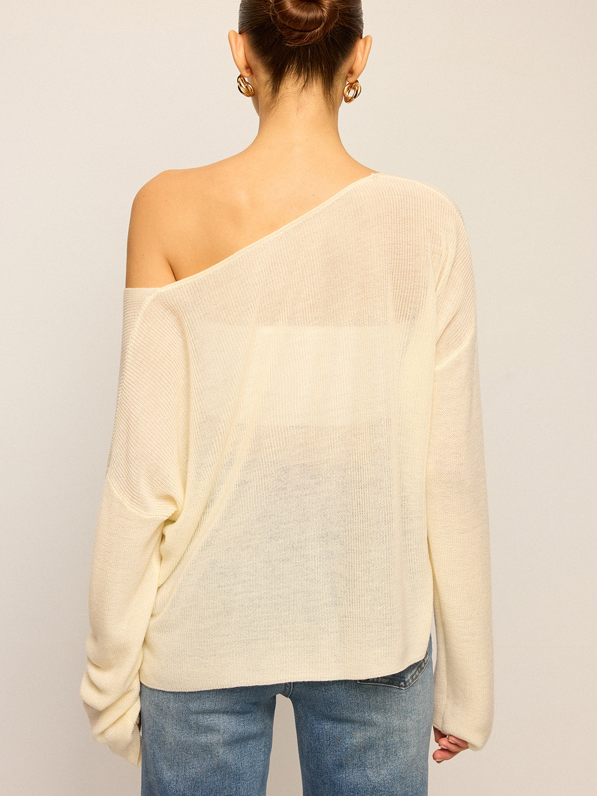 Off-Shoulder Oversized Knitted Sweater-Chicvia
