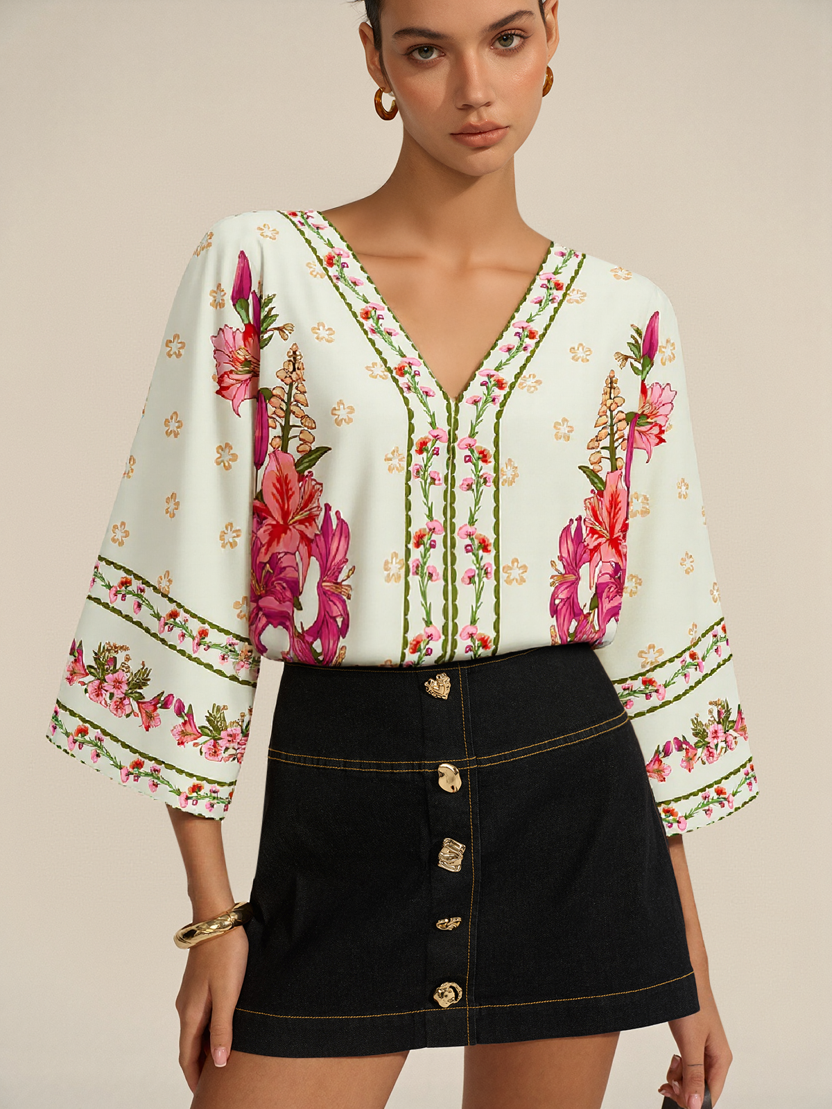 Floral Print V-Neck Tie-Back Bodysuit-Chicvia