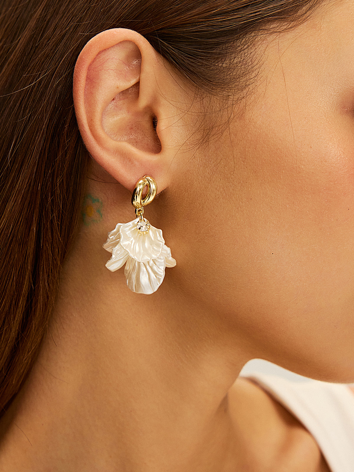 Floral Drop Earrings-Chicvia