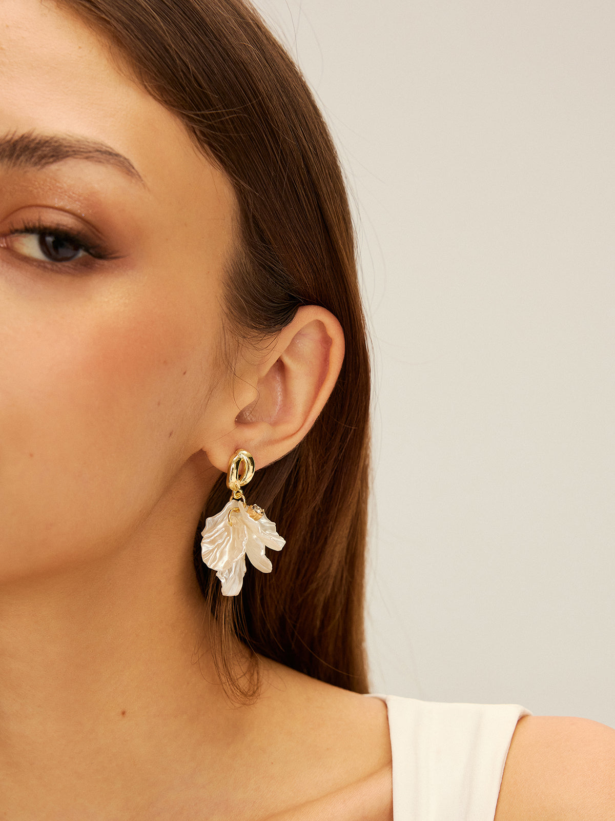 Floral Drop Earrings-Chicvia