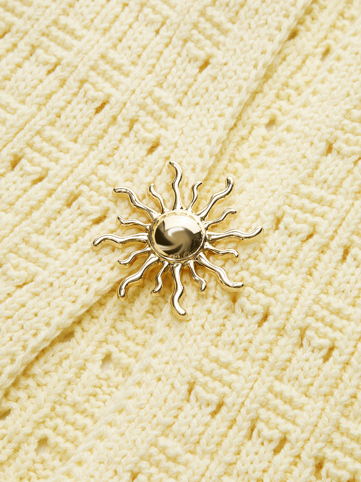 Metal Detail Knitted Peplum Vest-Chicvia