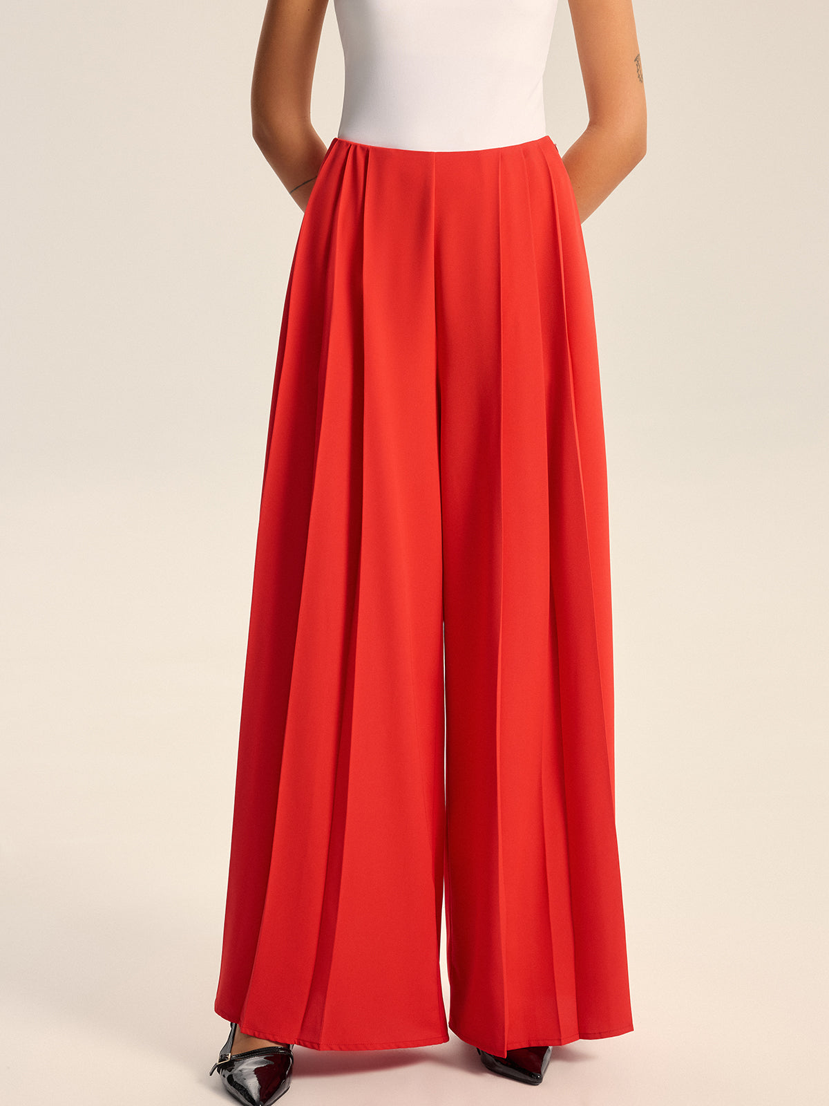 Mid-Waist Pleated Wide-Leg Pants-Chicvia