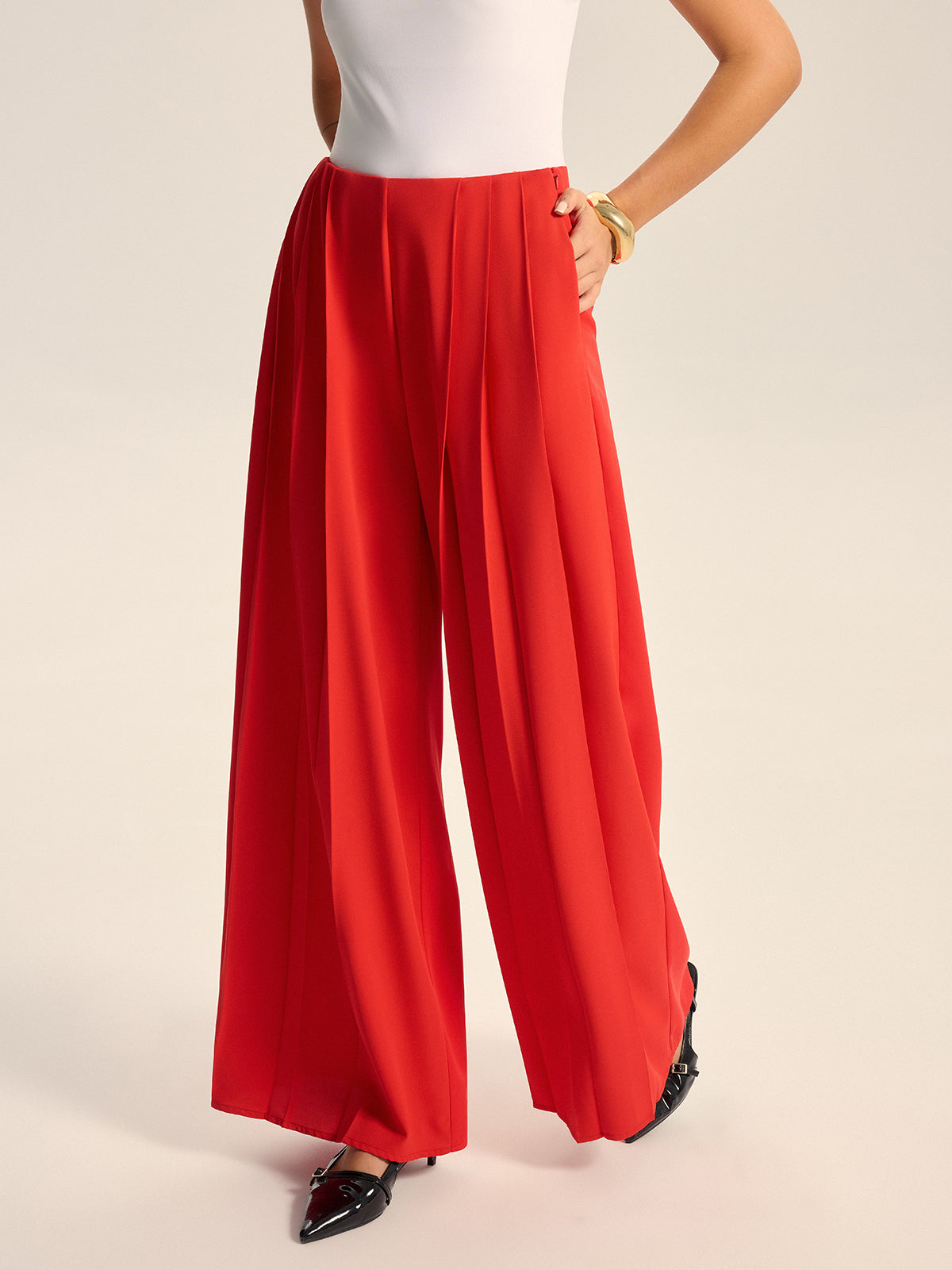 Mid-Waist Pleated Wide-Leg Pants-Chicvia