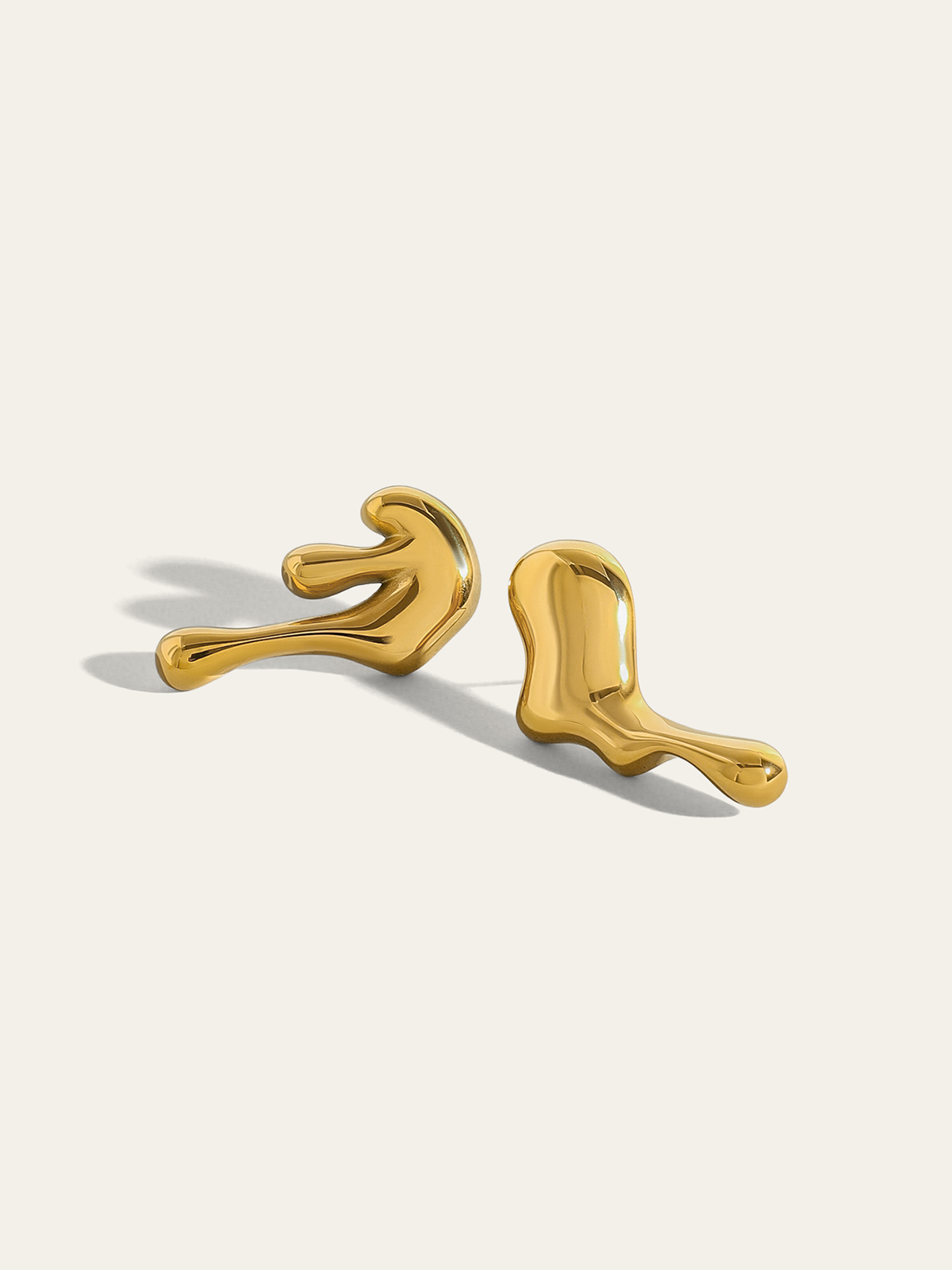Golden Irregular Sculptural Stud Earrings-Chicvia