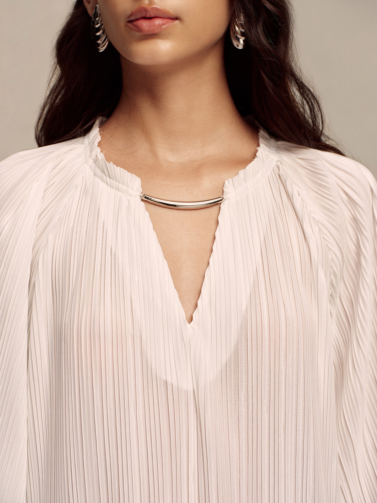 Metal Collar Pleated Long-Sleeve Maxi Dress-Chicvia