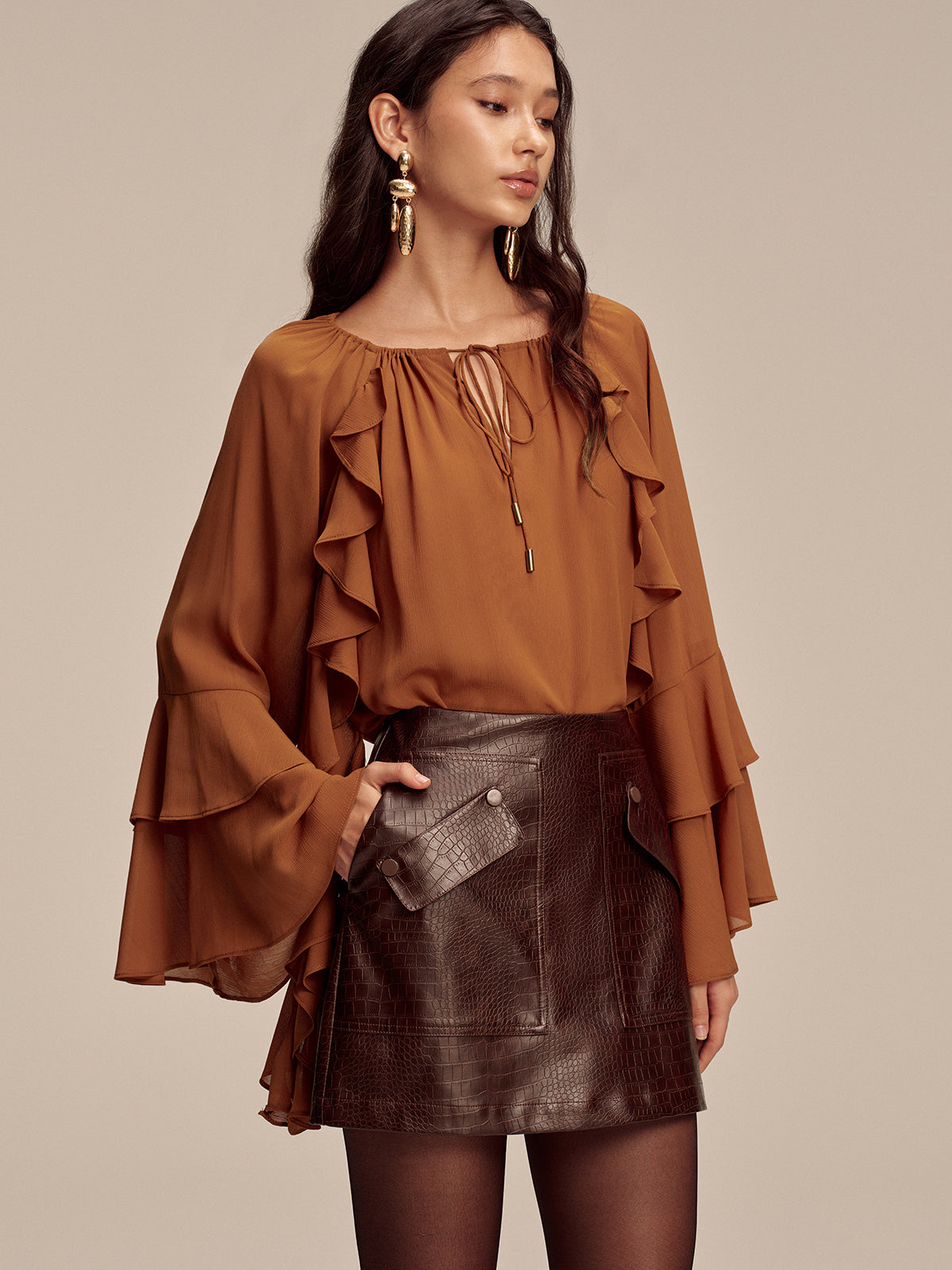 Faux Leather Crocodile-Embossed Mini Skirt-Chicvia