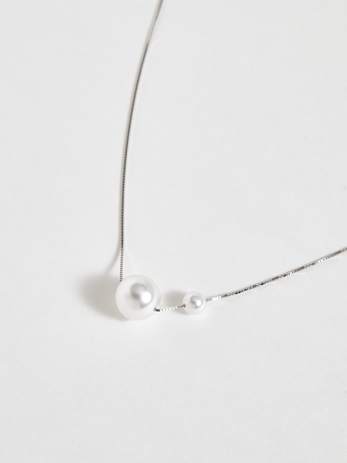 Dual Pearl Pendant Necklace-Chicvia