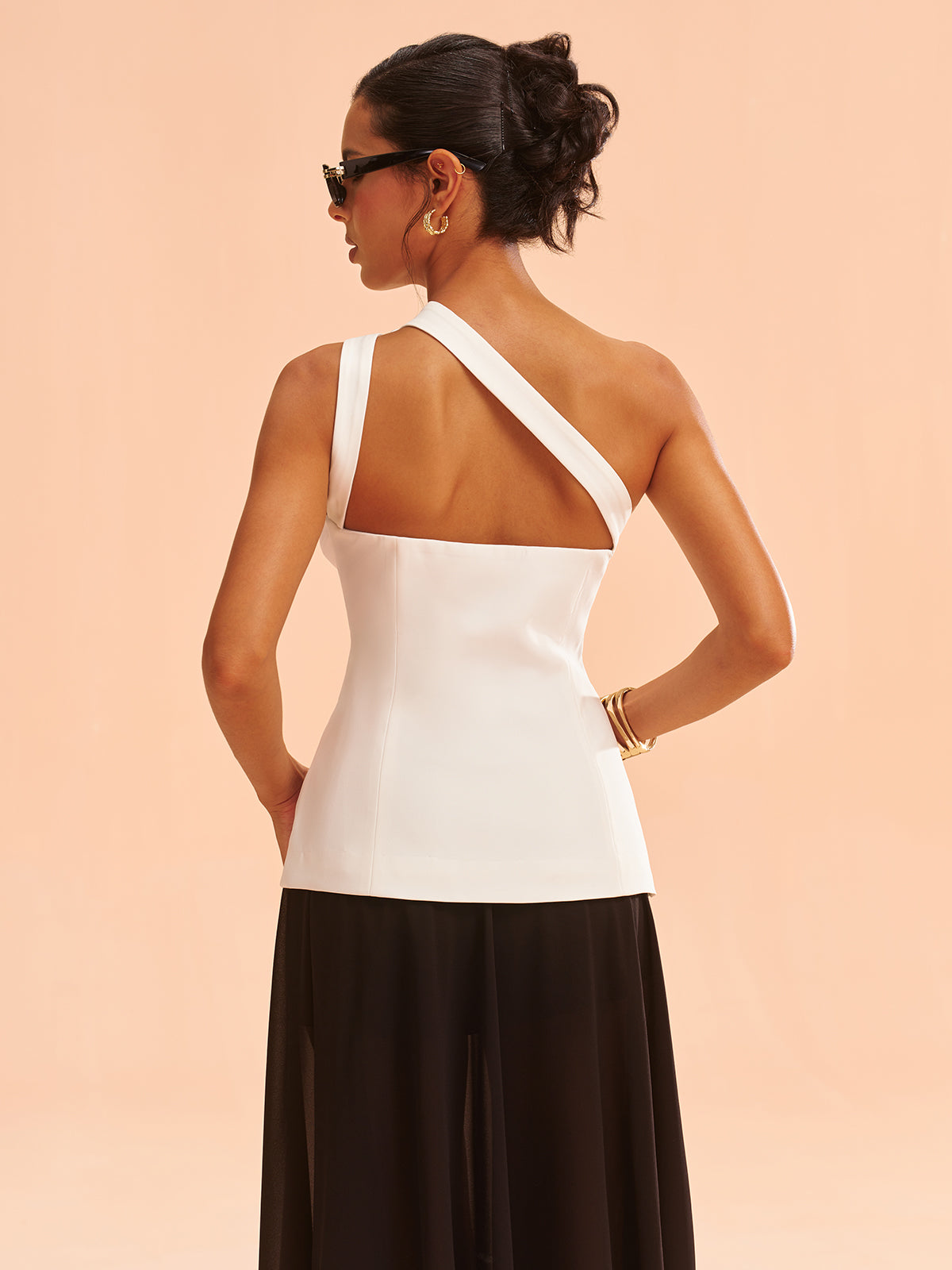 One-Shoulder Asymmetric Button Vest-Chicvia