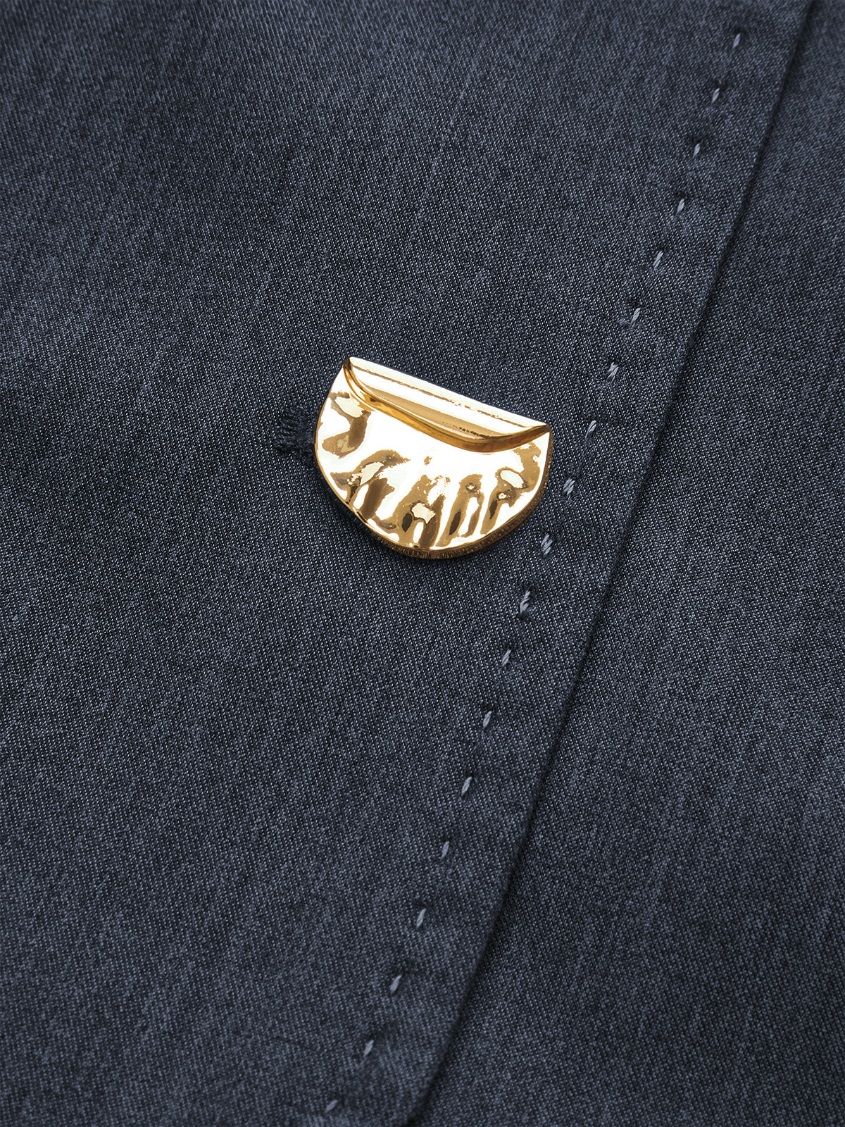 Metal Button V-Neck Vest-Chicvia