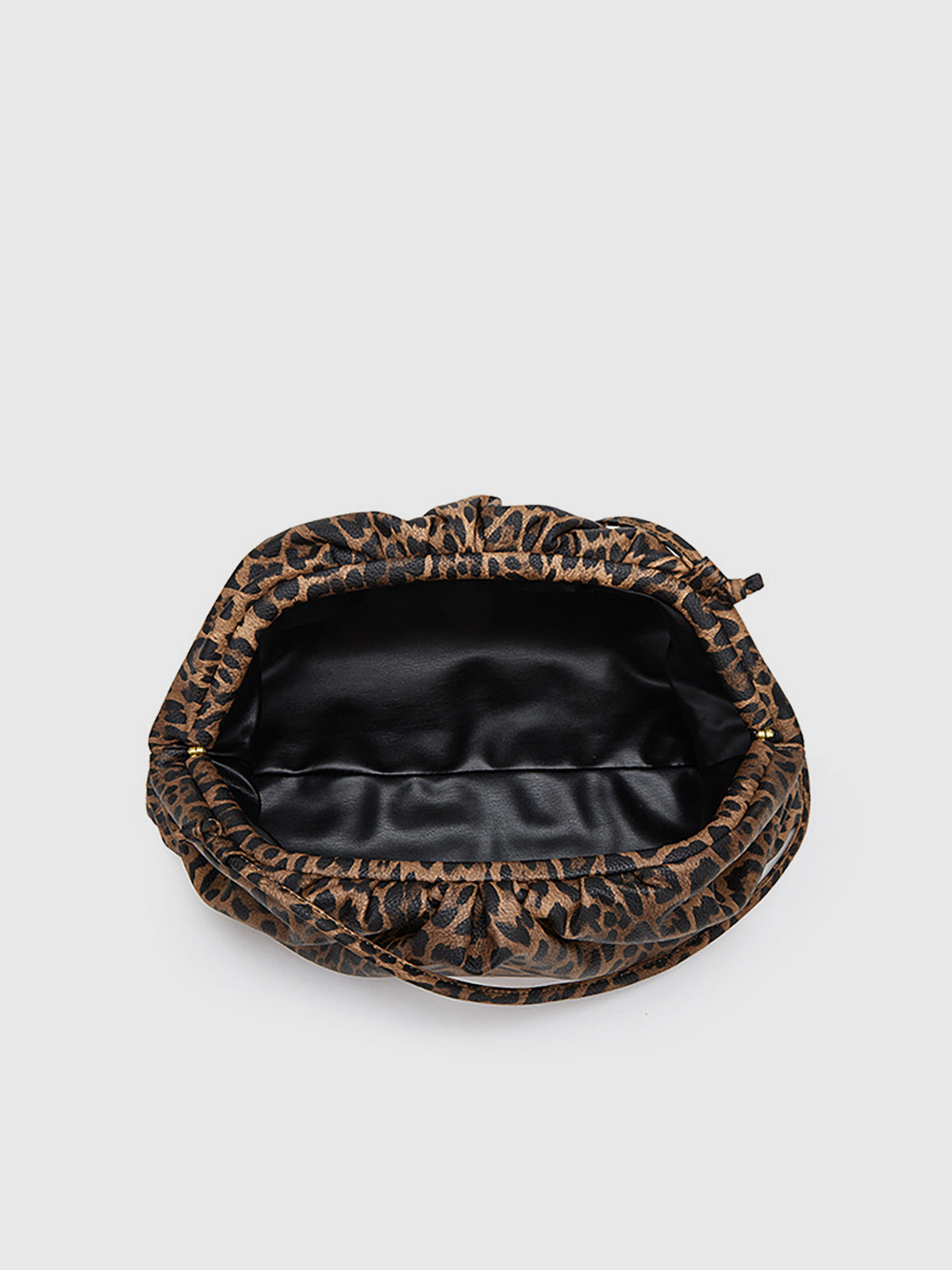 Leopard Print Ruched Cloud Bag-Chicvia