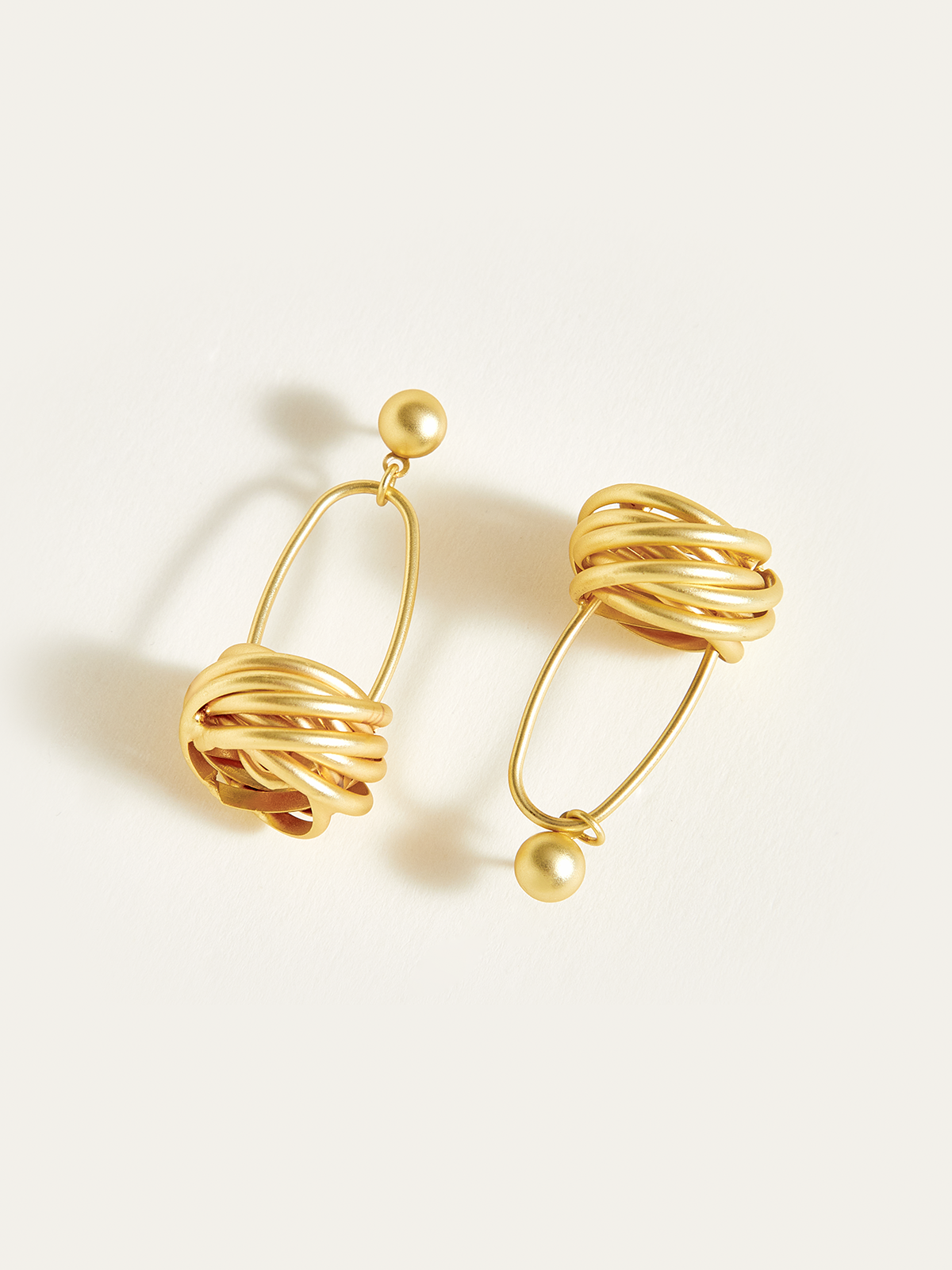 Golden Basket Drop Earrings-Chicvia