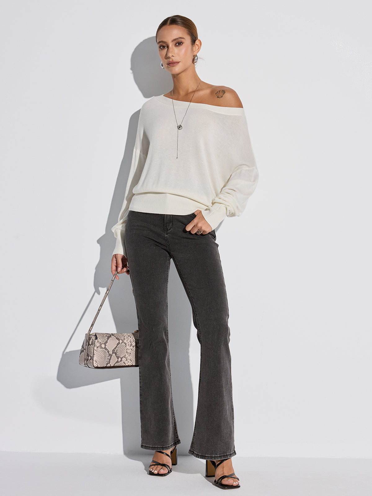 Off-Shoulder Oversized Knit Top-Chicvia
