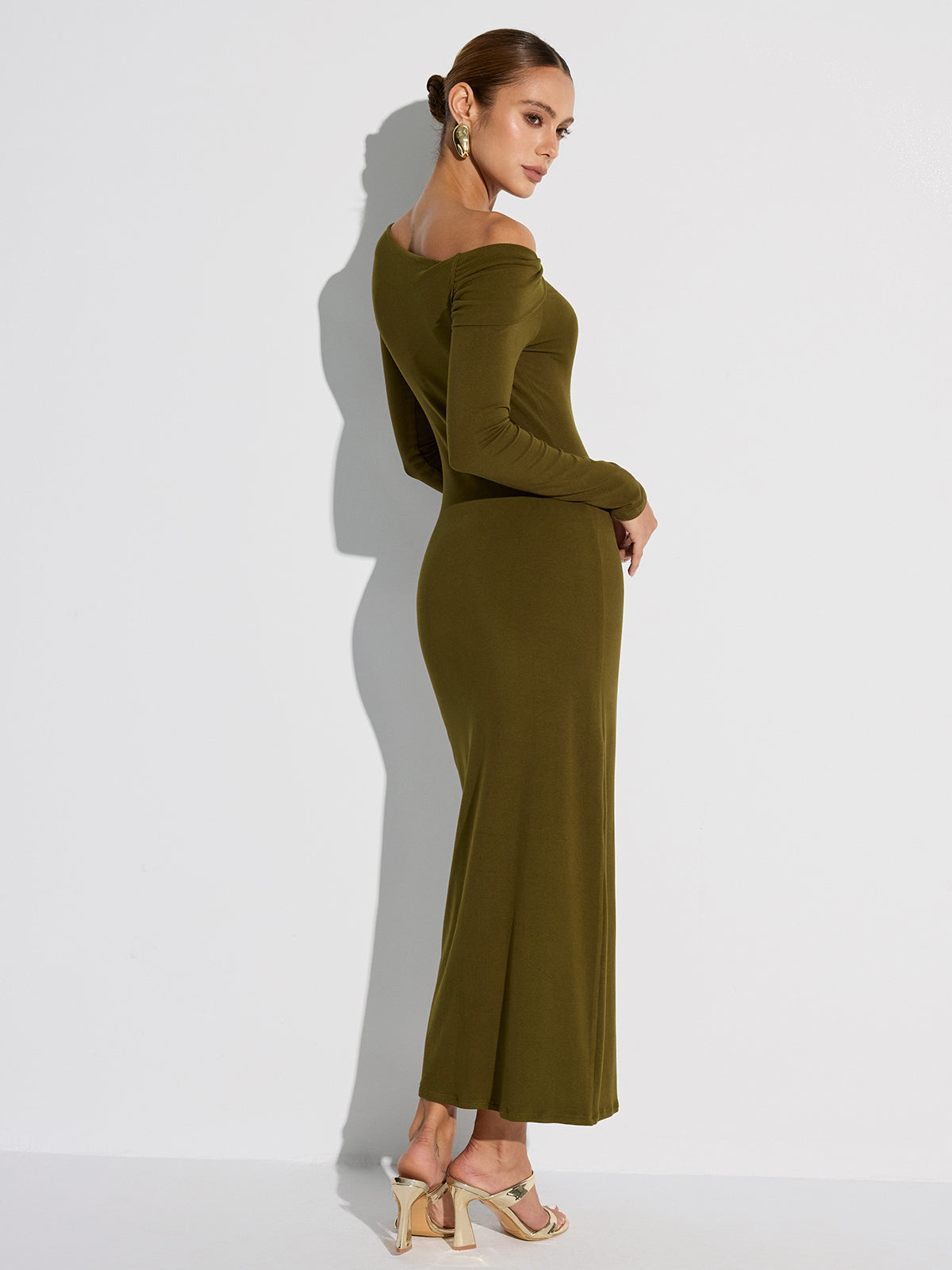 Off-Shoulder Long Sleeve Maxi Dress-Chicvia
