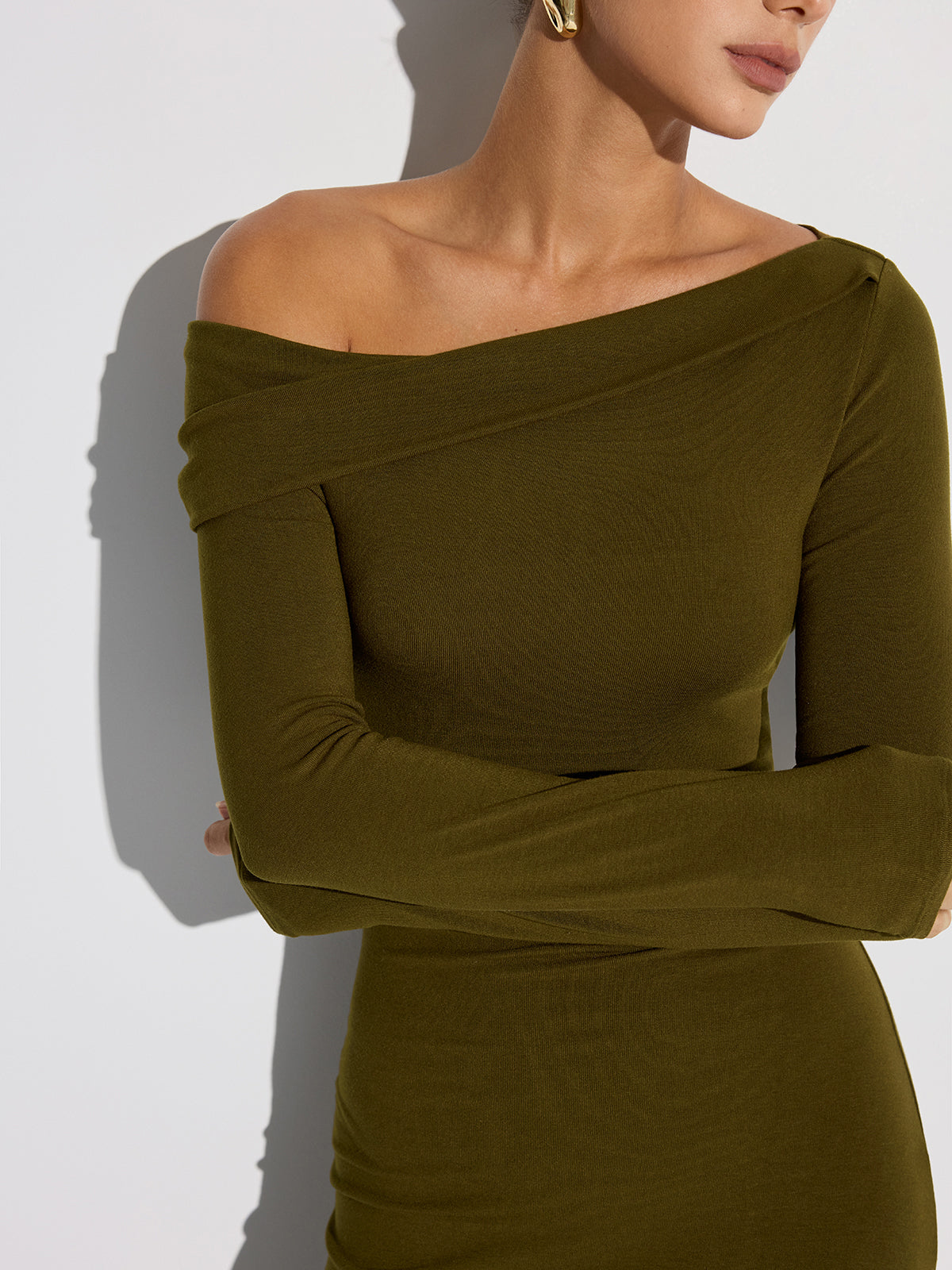 Off-Shoulder Long Sleeve Maxi Dress-Chicvia