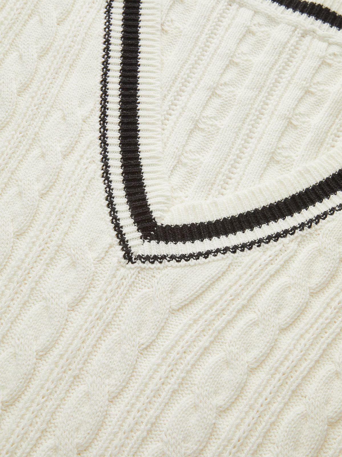 Cable-Knit Stripped Sweater-Chicvia