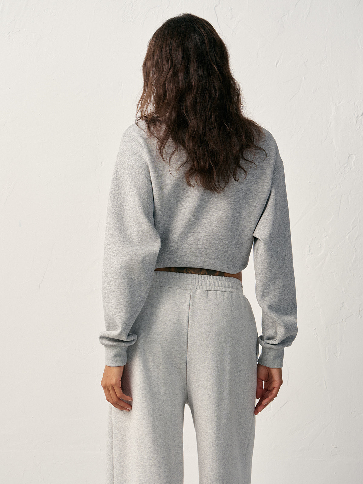 Cotton Blend Crew Neck Sweatshirt-Chicvia