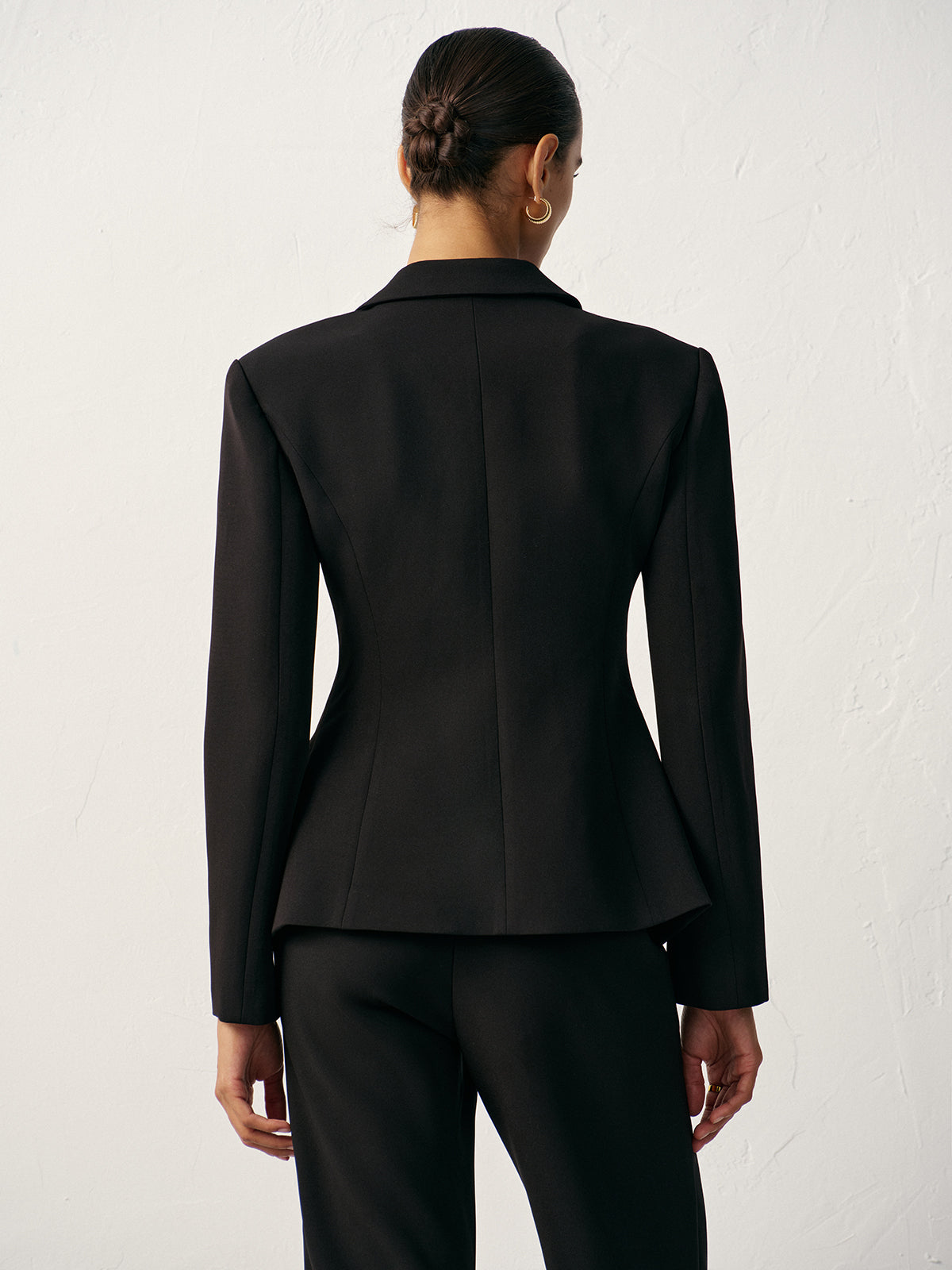 Cross-Shaped Button Blazer-Chicvia