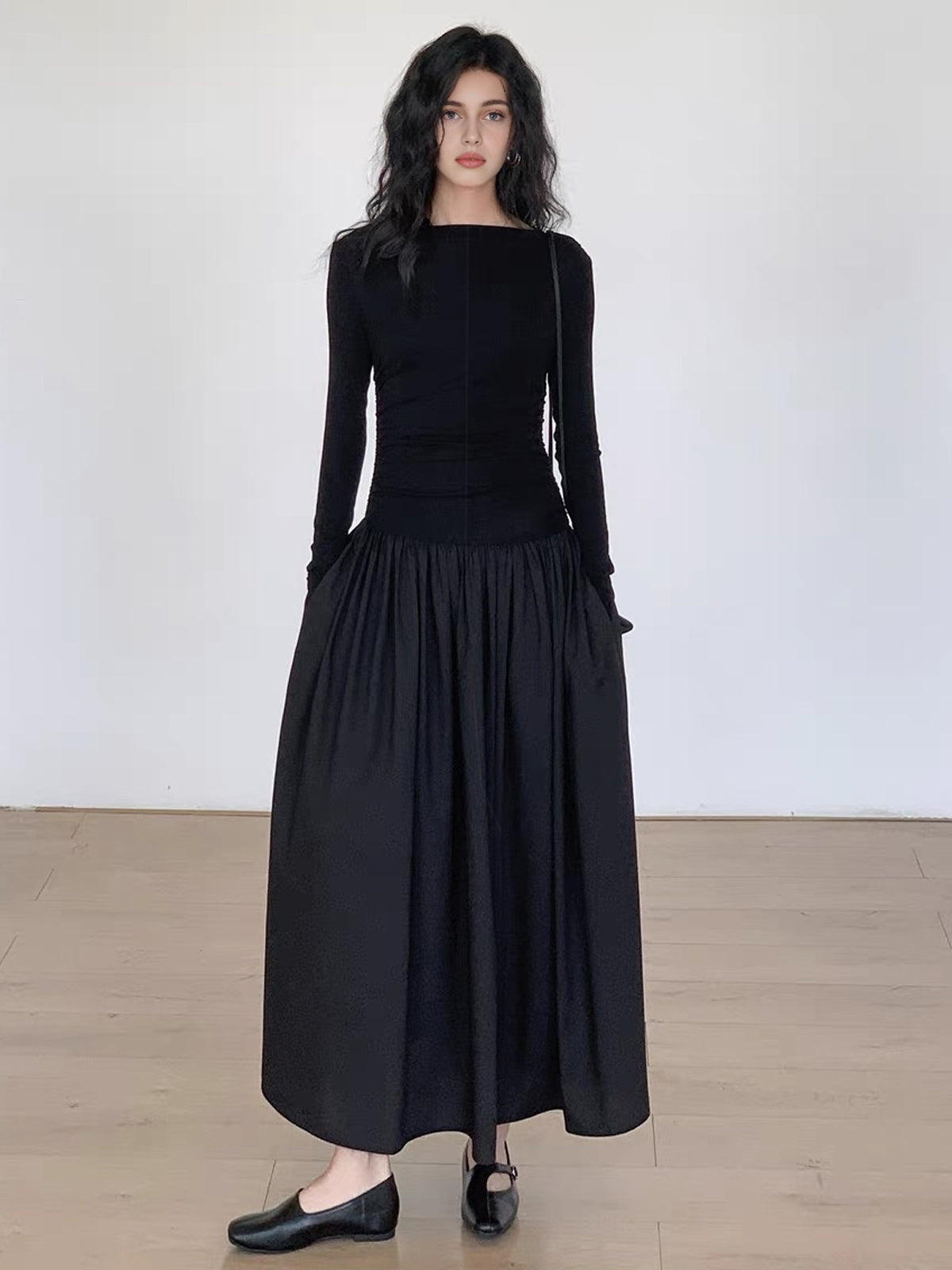 Pleated Patchwork Knit Long Sleeve Midi Dress-Chicvia