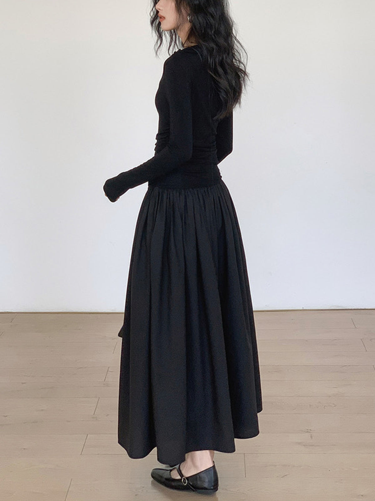 Pleated Patchwork Knit Long Sleeve Midi Dress-Chicvia