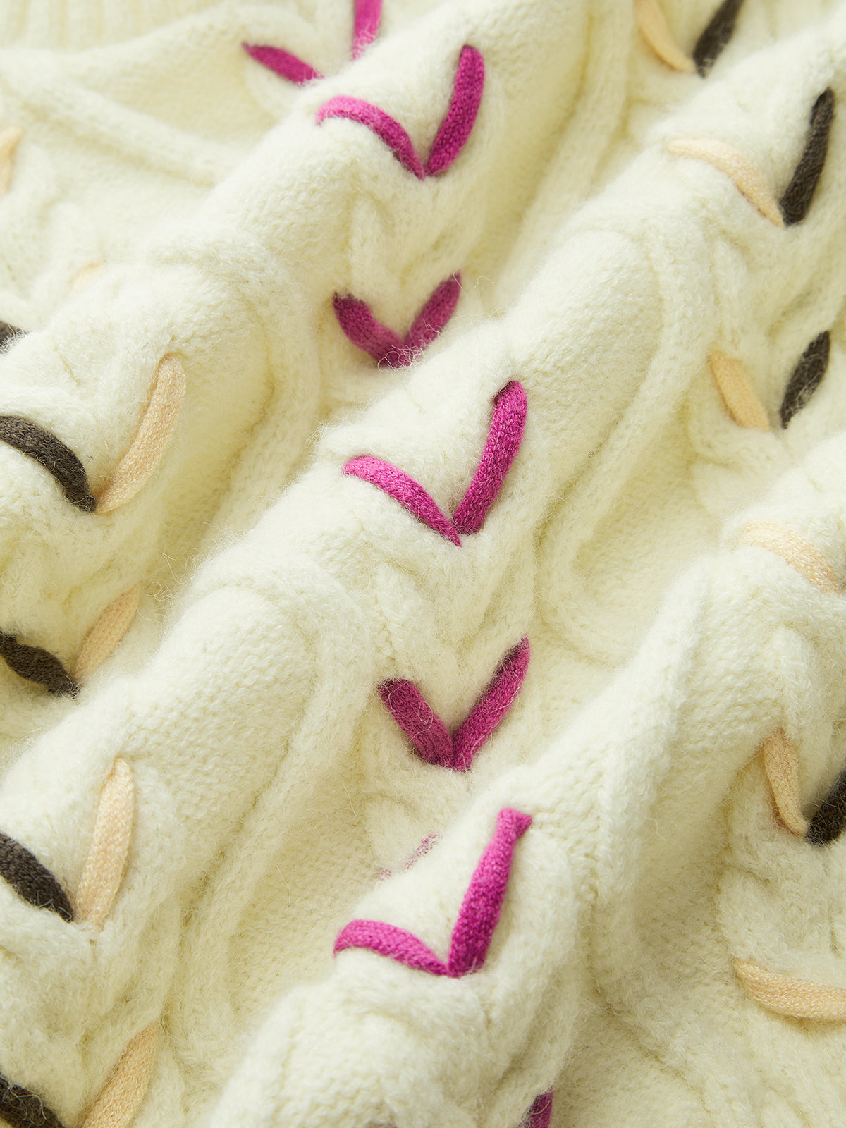 Cable Knit Contrast Stitched Sweater Vest-Chicvia