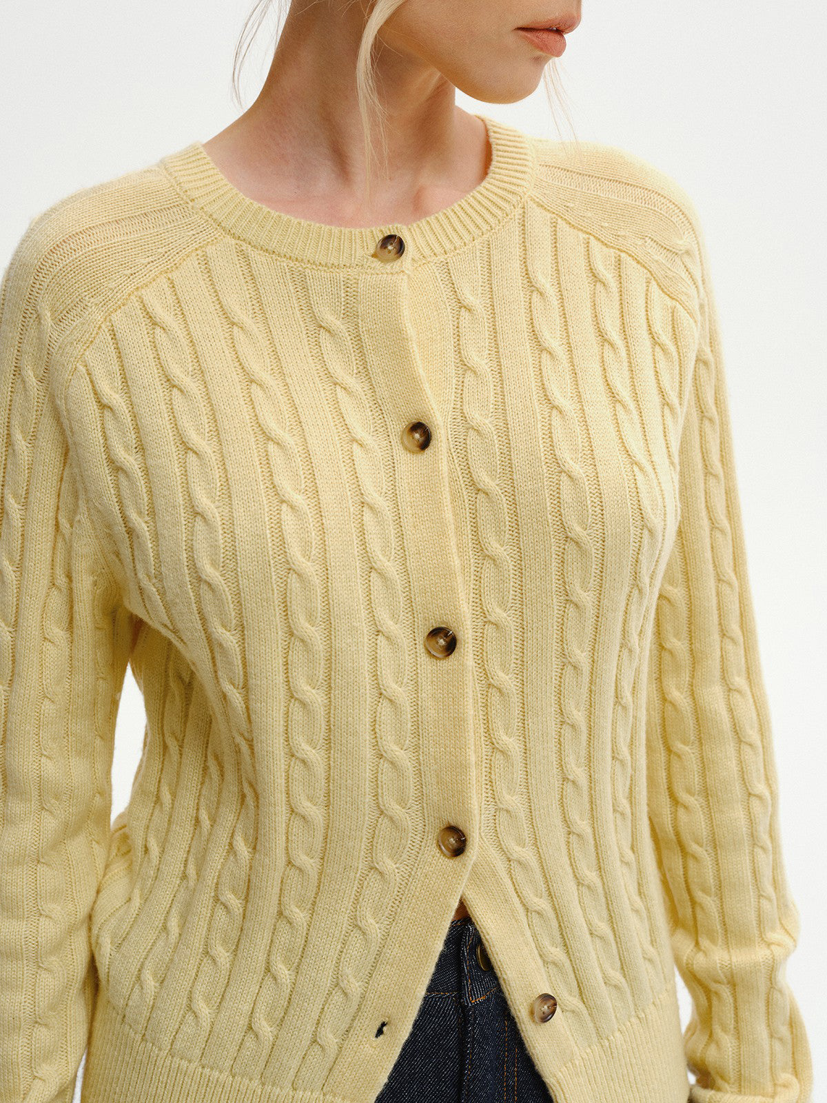 Cable-Knit Buttoned Cardigan-Chicvia