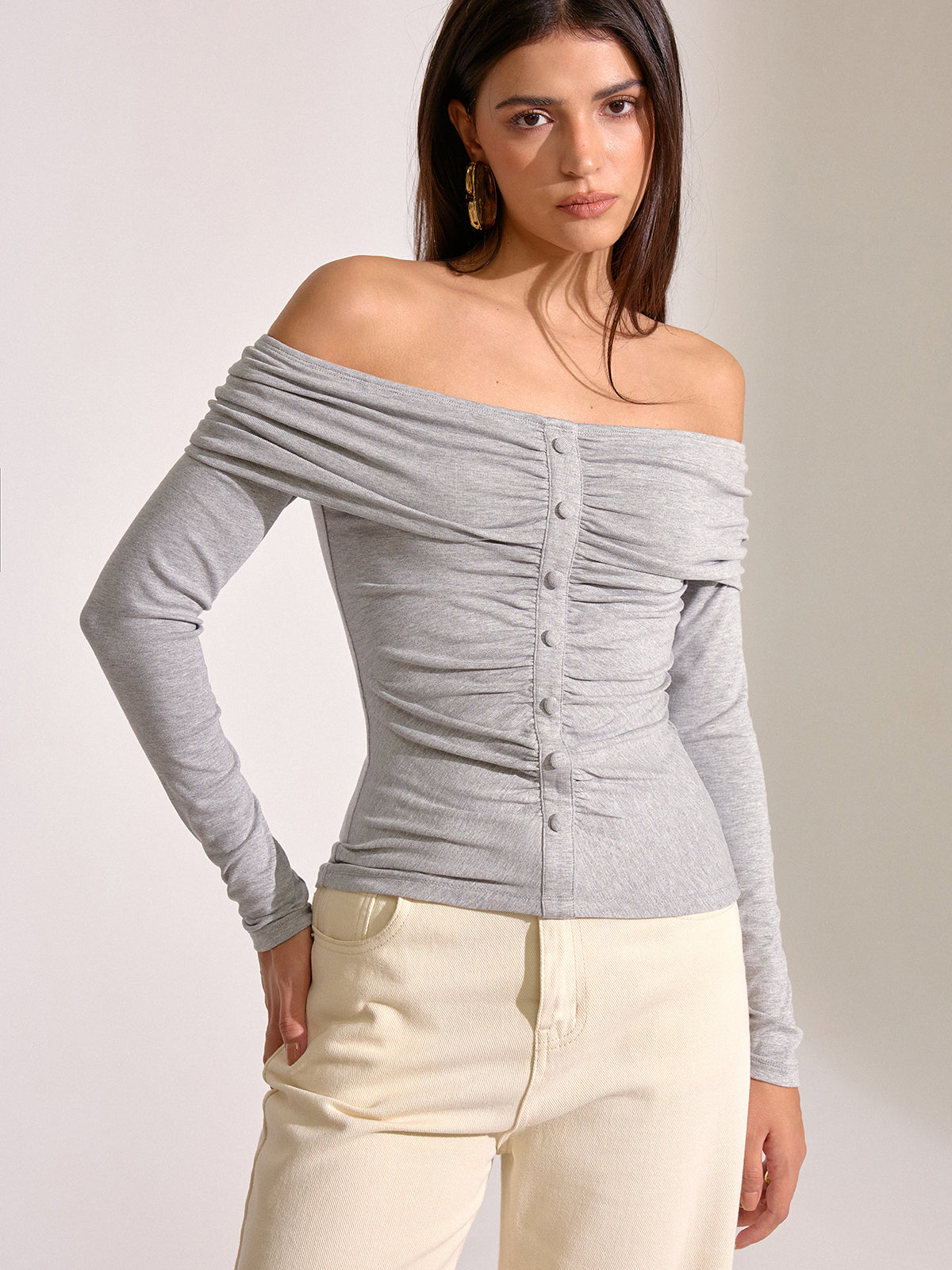 Off-Shoulder Ruched Long Sleeve T-Shirt-Chicvia