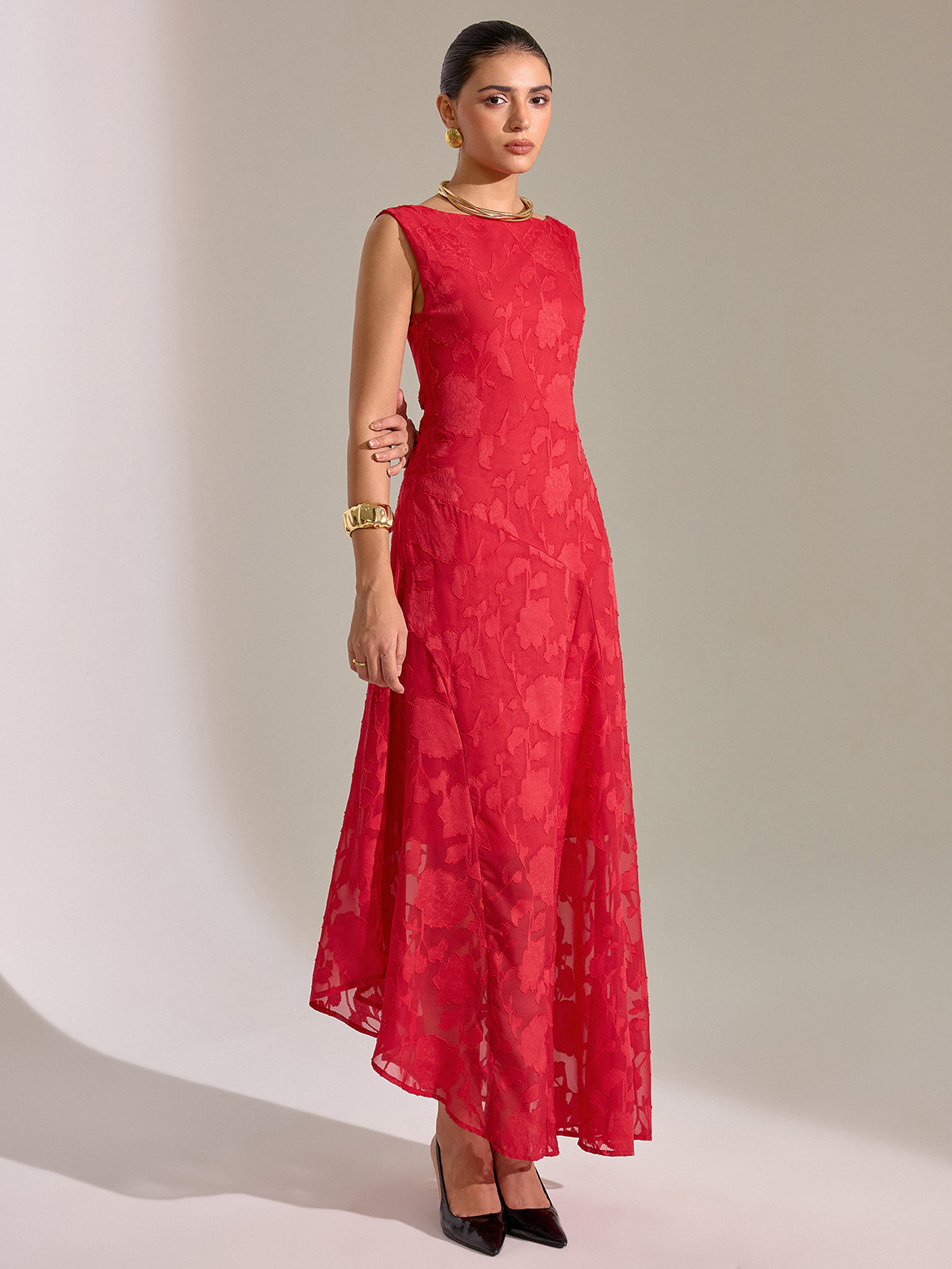 Floral Jacquard Sleeveless Maxi Dress-Chicvia