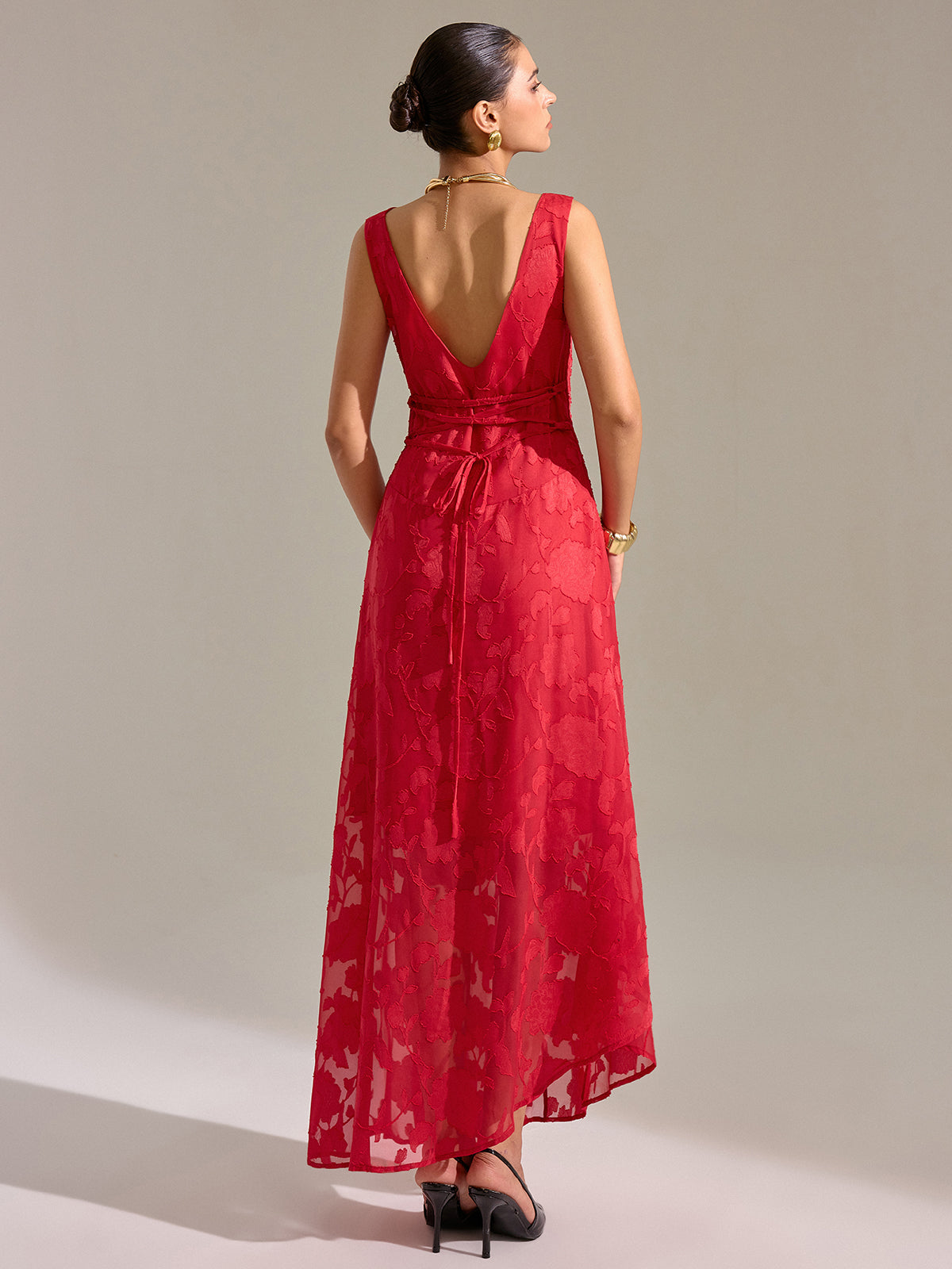 Floral Jacquard Sleeveless Maxi Dress-Chicvia
