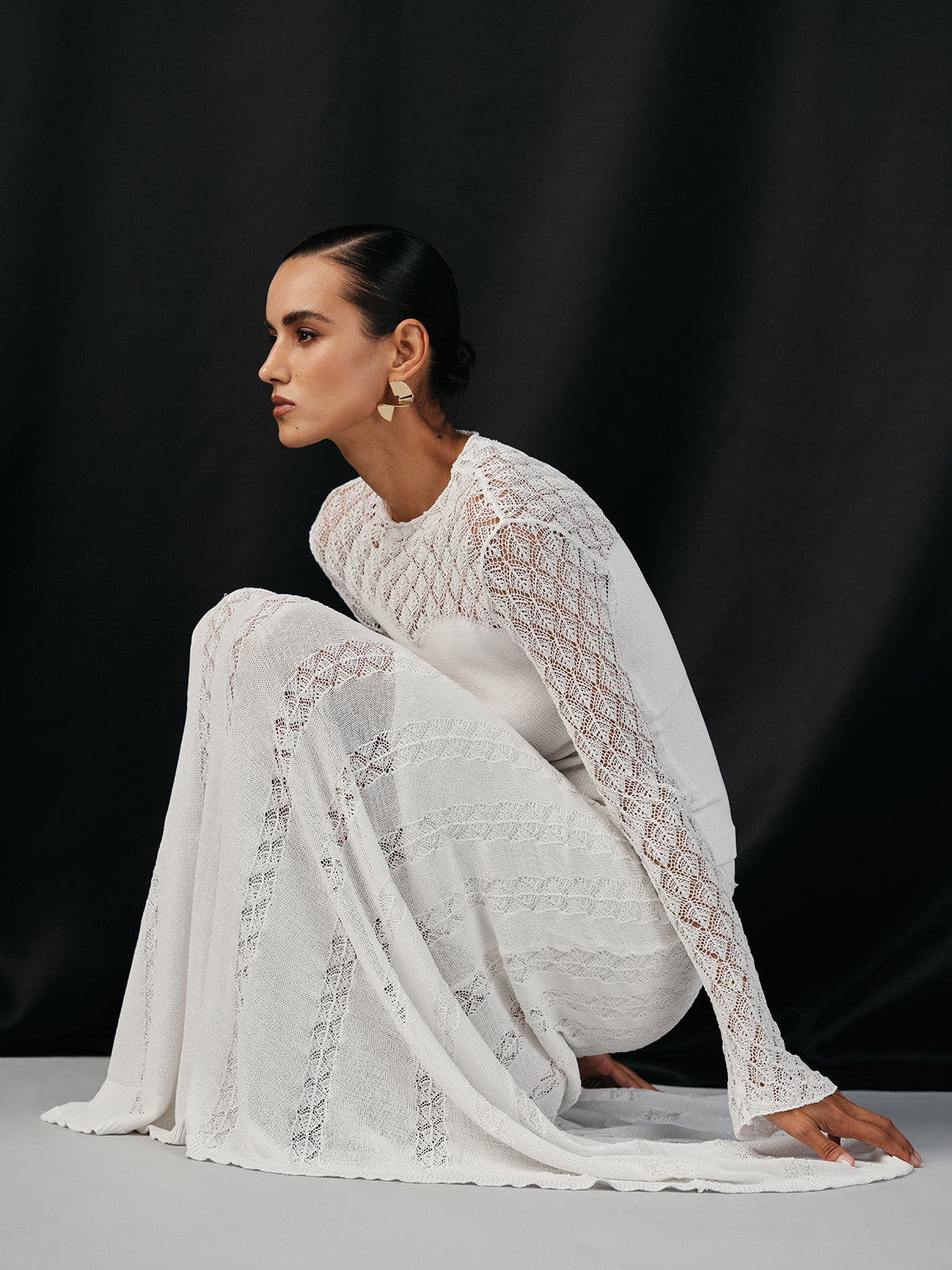 Lace Paneled Long Sleeve Knit Top-Chicvia