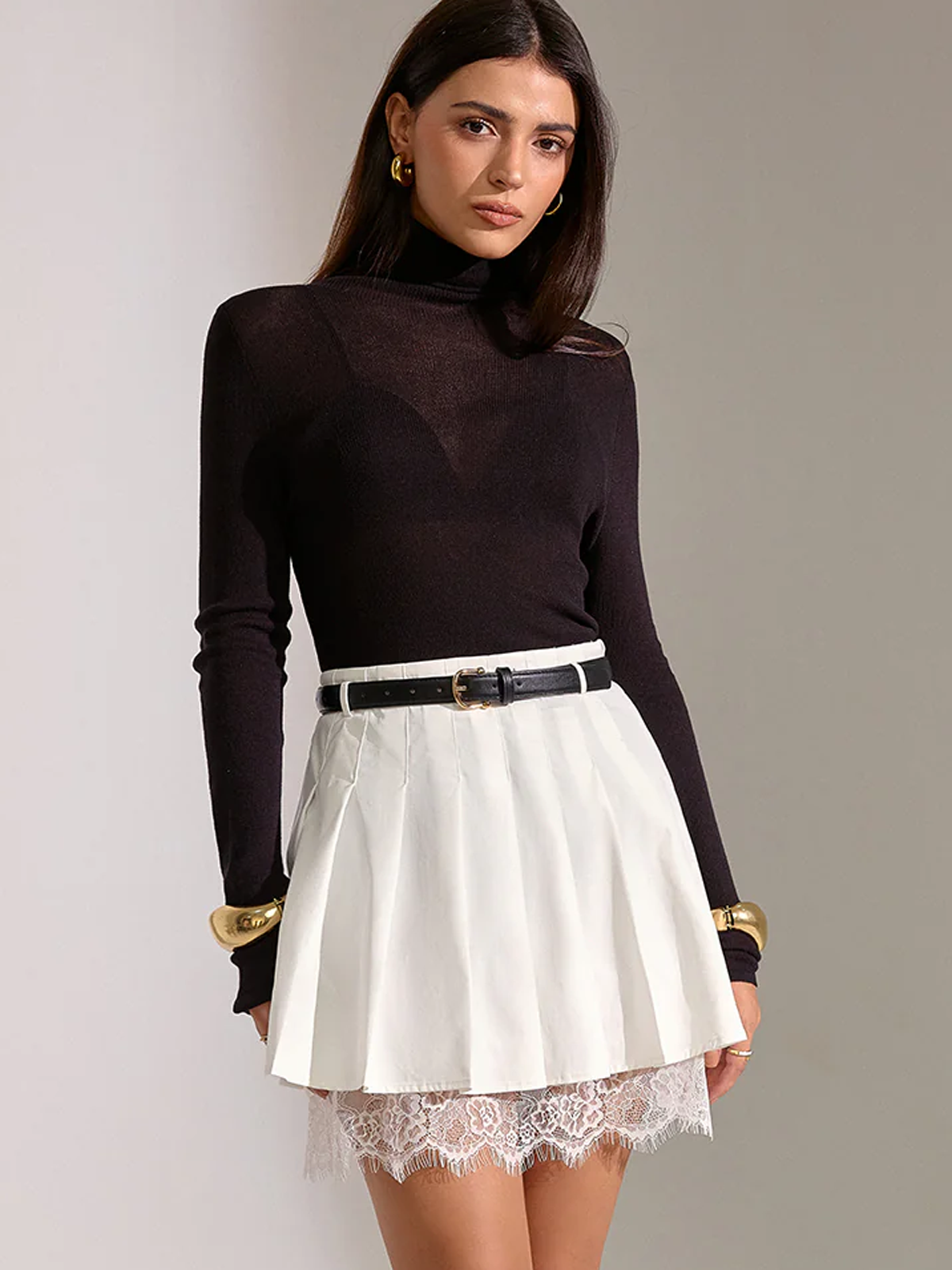 Lace Trim Pleated Mini Skirt-Chicvia