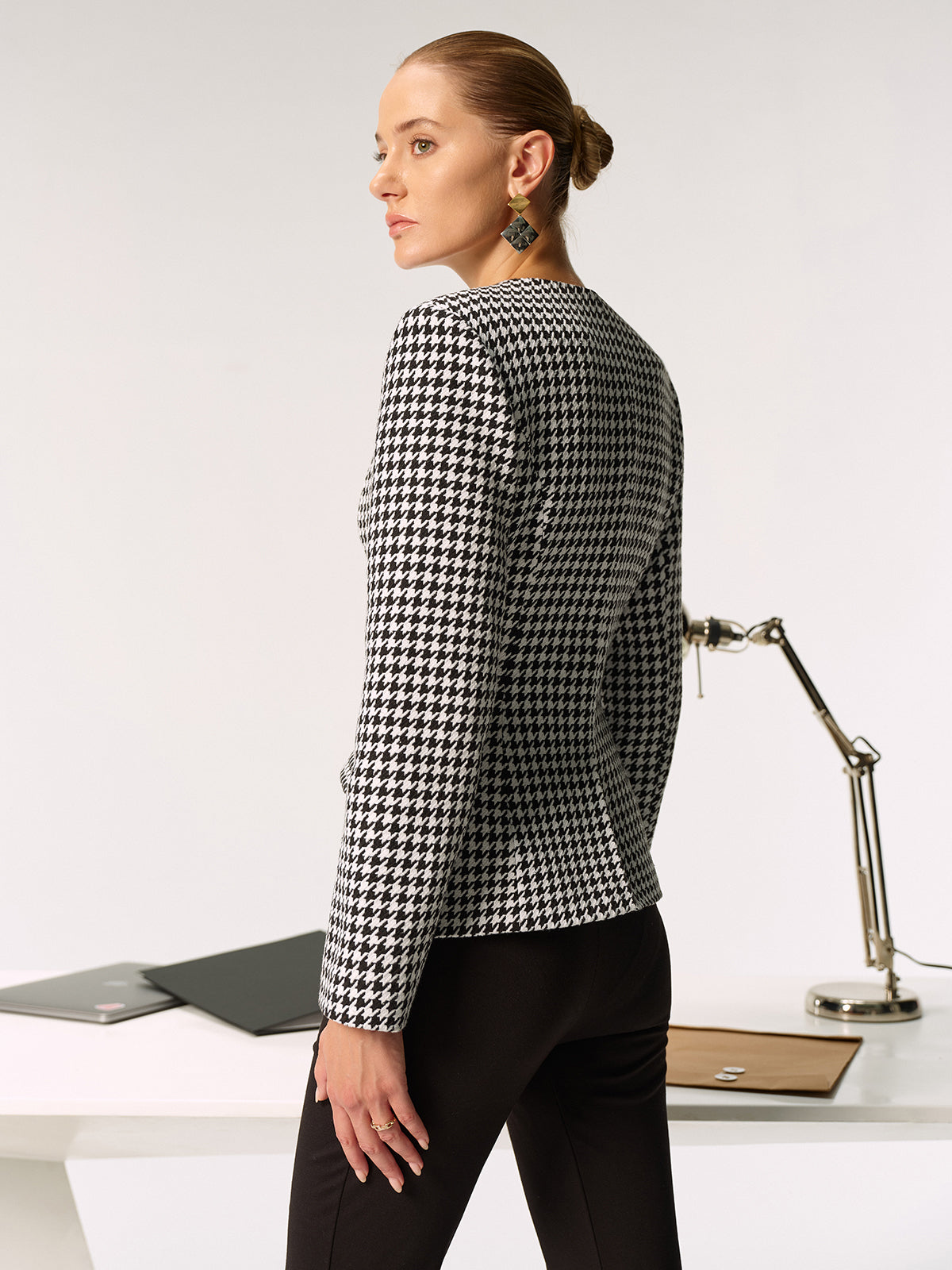 Metal Button Houndstooth Blazer-Chicvia