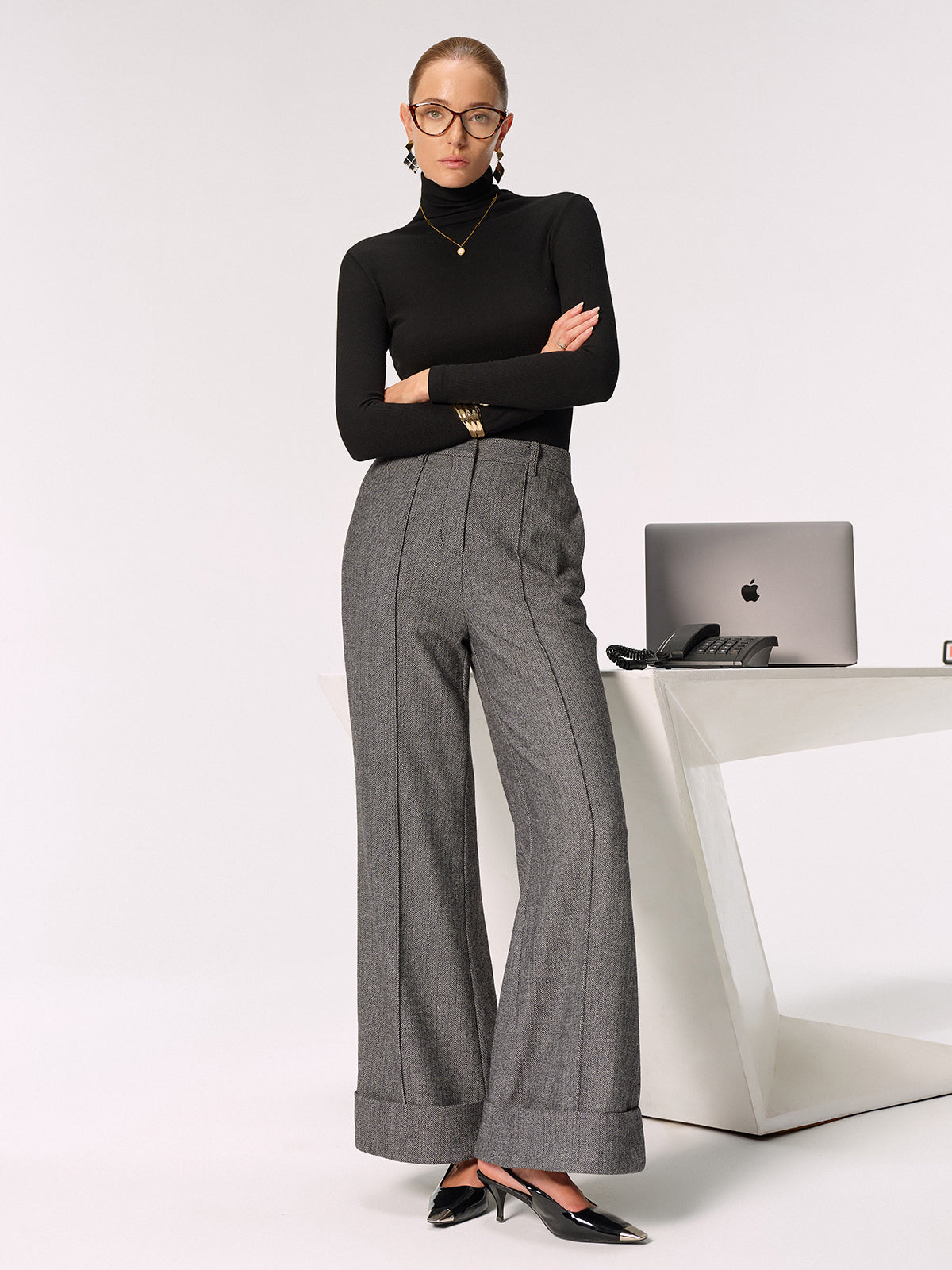 Mid-Waist Cuffed Wide-Leg Pants-Chicvia