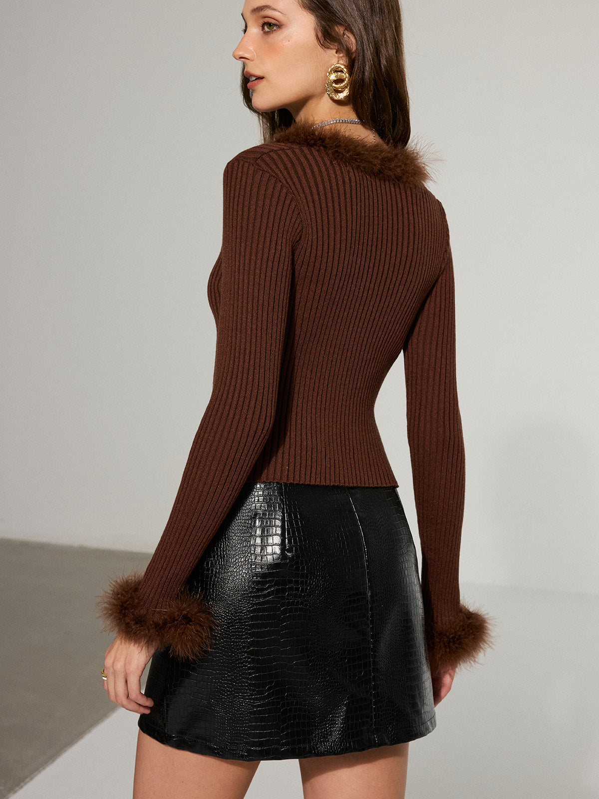 Faux Fur Trim Ribbed Knit Top-Chicvia