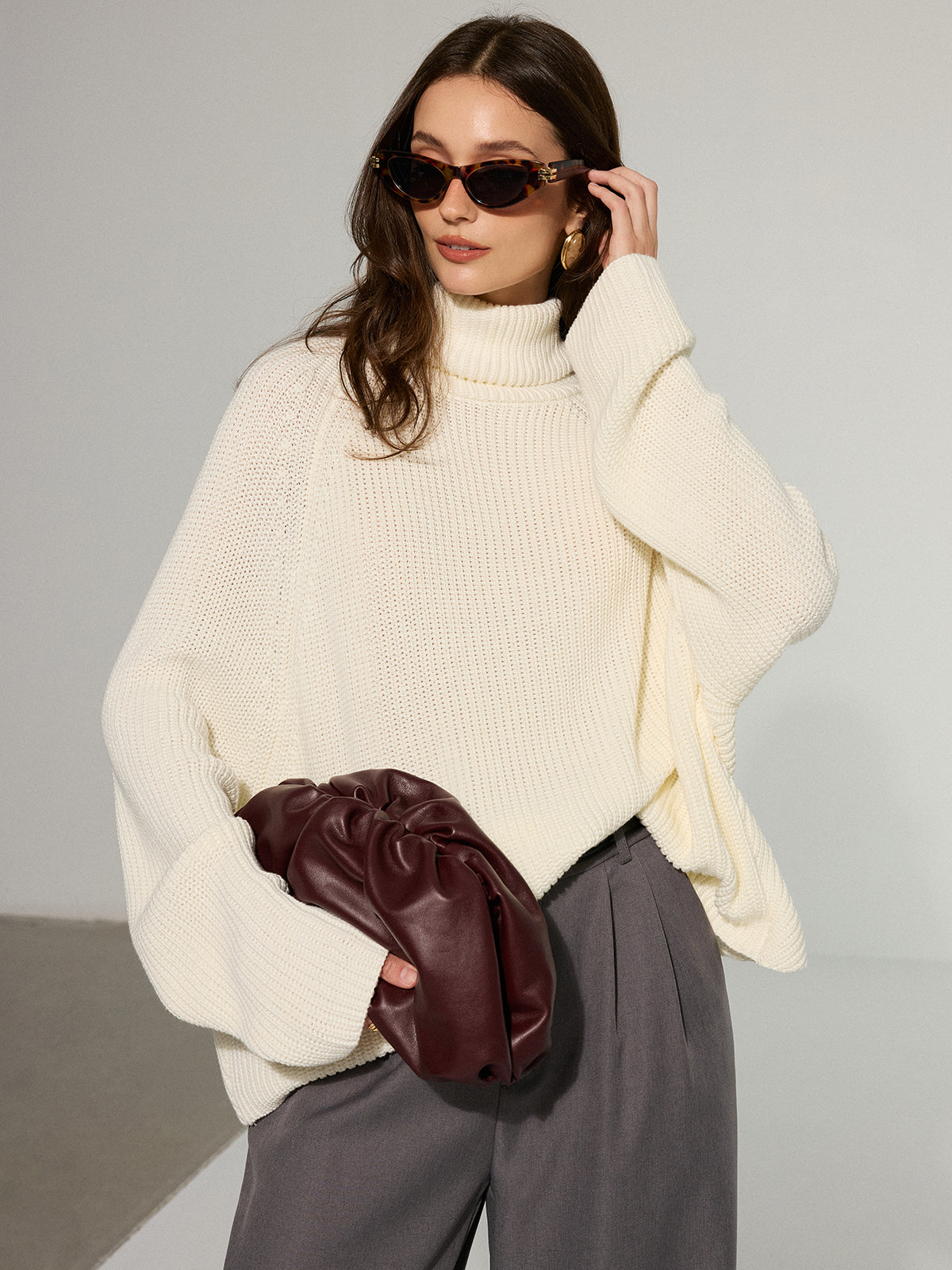 Oversized Backless Turtleneck Sweater-Chicvia