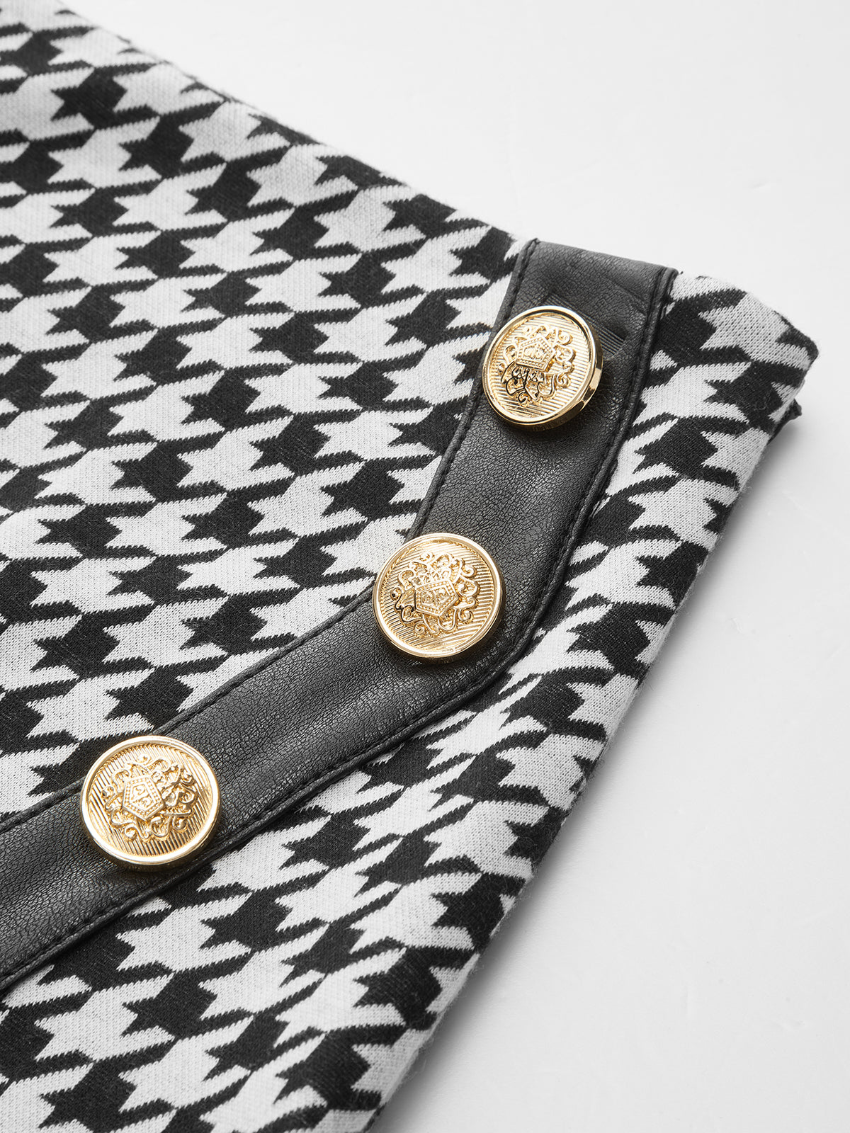 Houndstooth Paneled Knit Mini Skirt-Chicvia