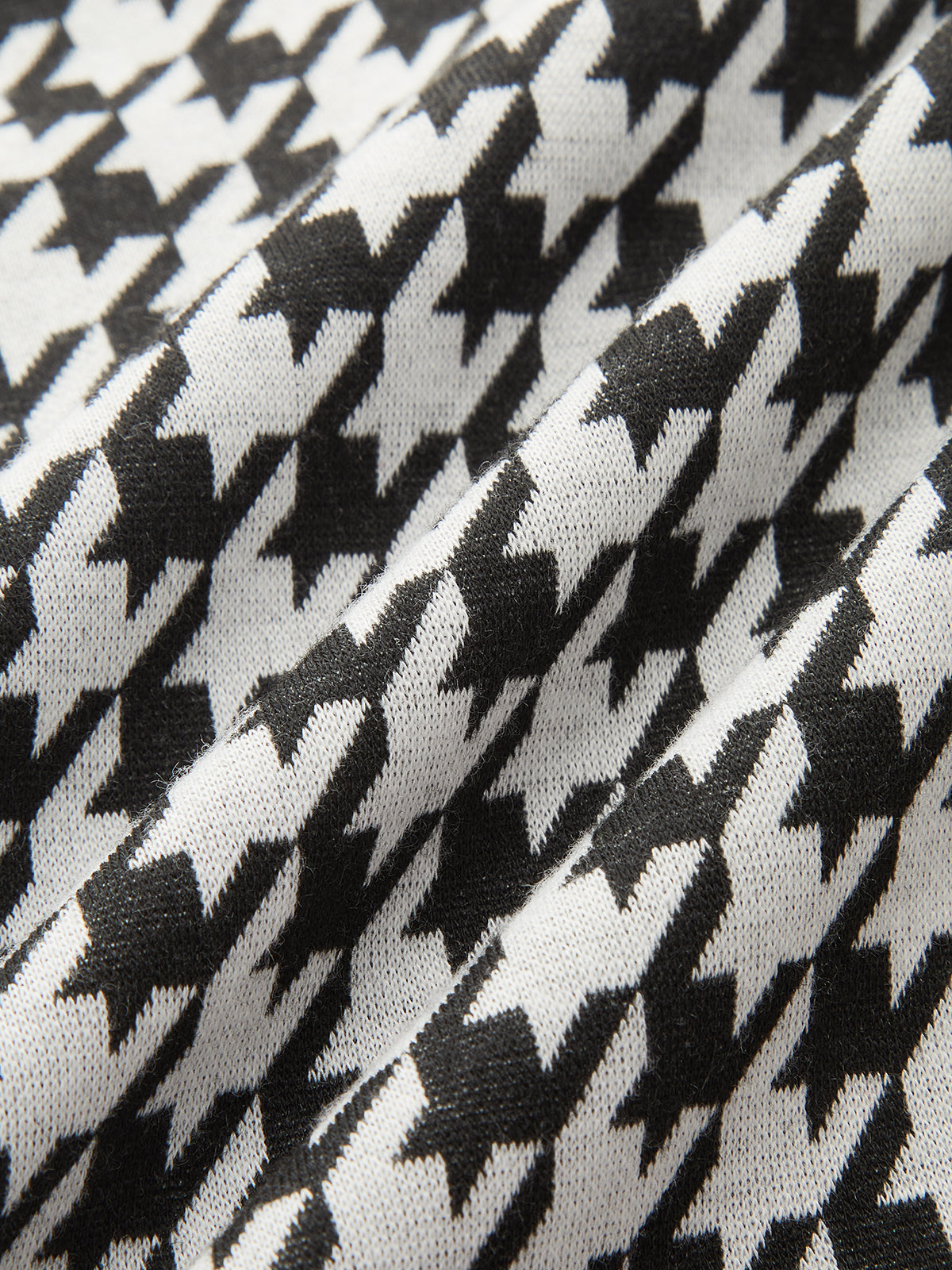 Houndstooth Paneled Cropped Knit Blouse-Chicvia