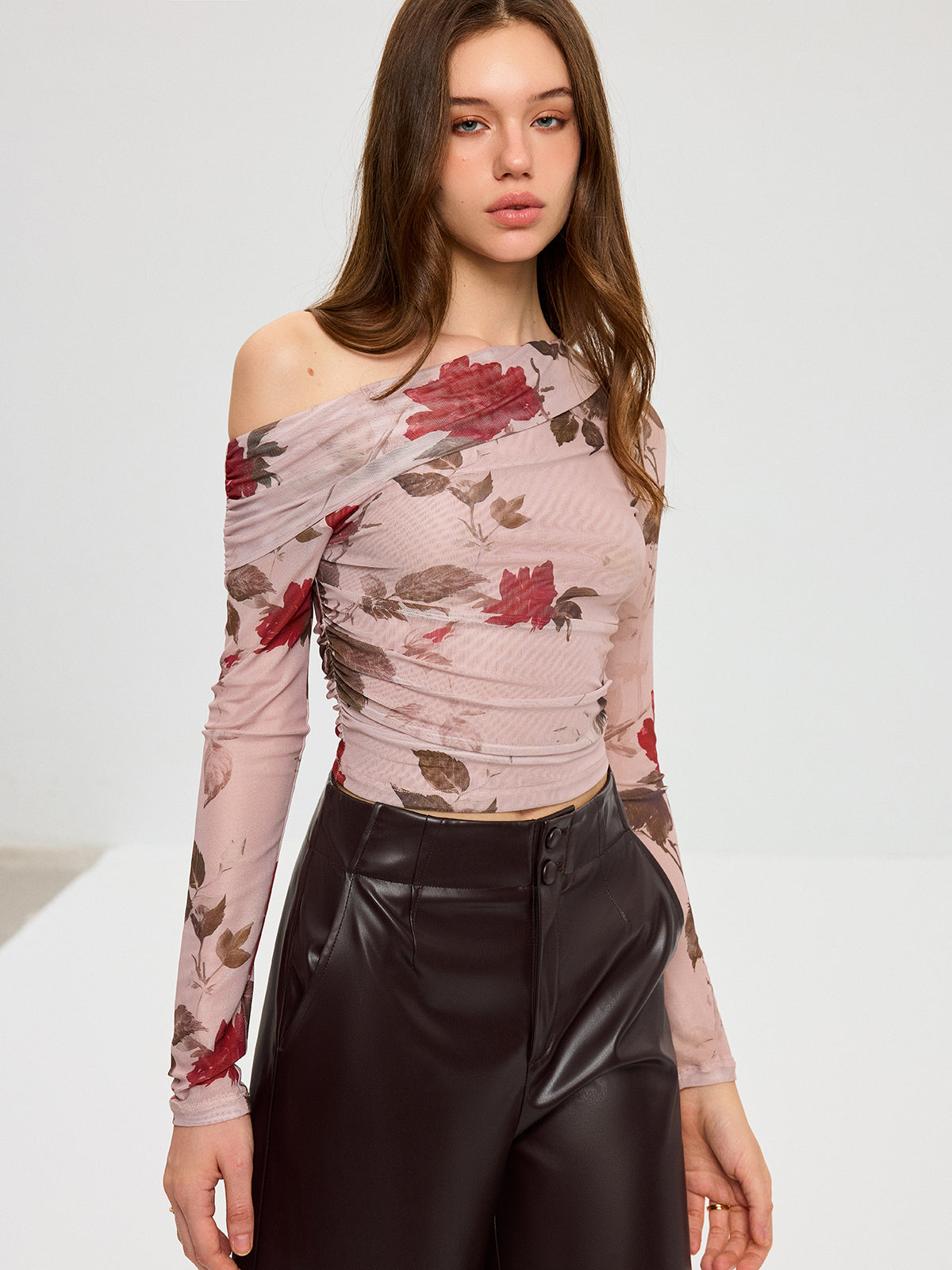 Floral Print Off-Shoulder Mesh T-Shirt-Chicvia
