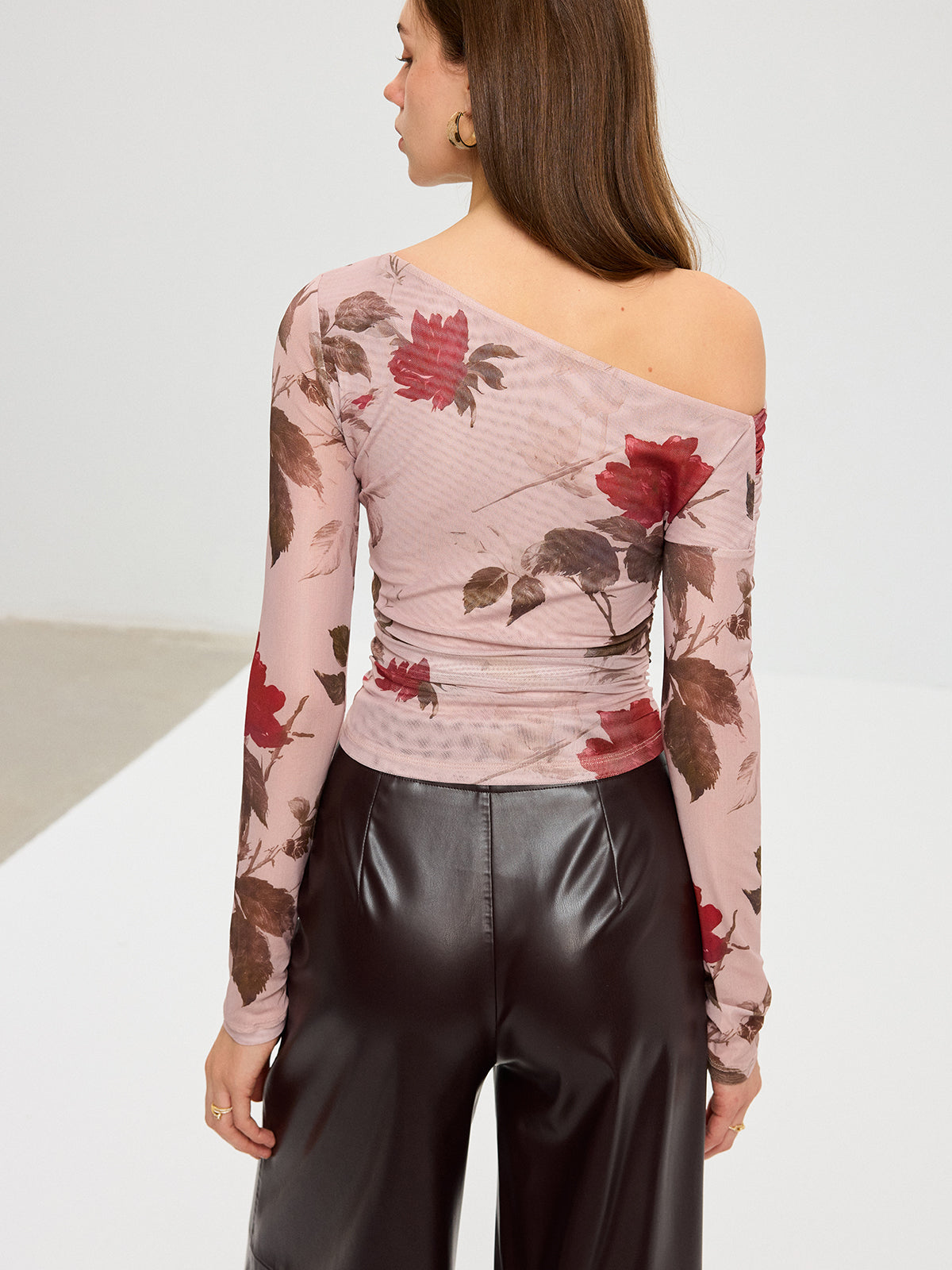 Floral Print Off-Shoulder Mesh T-Shirt-Chicvia