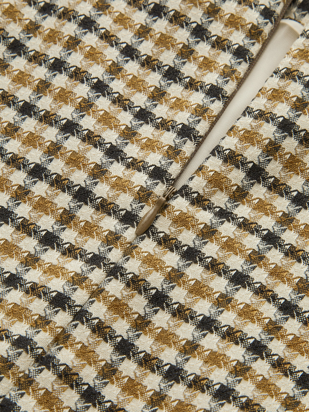 Metal Detail Checkered Mini Skirt-Chicvia