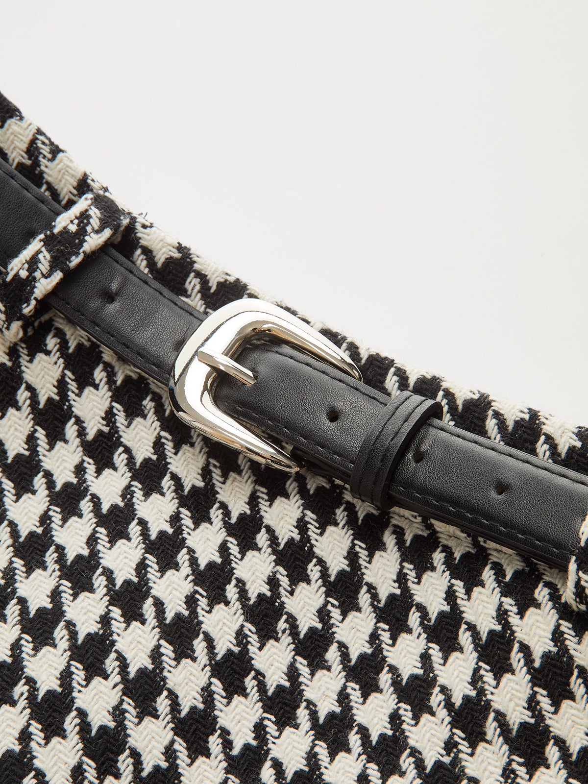 Houndstooth Belted Mini Skirt-Chicvia