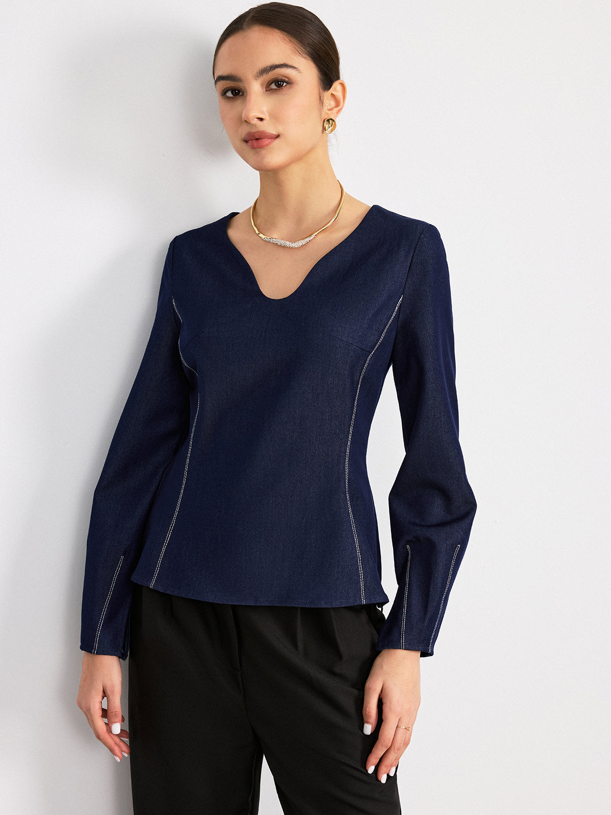 Notch Neck Contrast Stitched Blouse-Chicvia