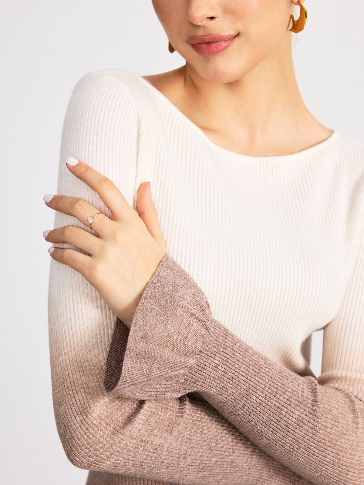 Flared Cuff Ombre Ribbed Knit Top-Chicvia