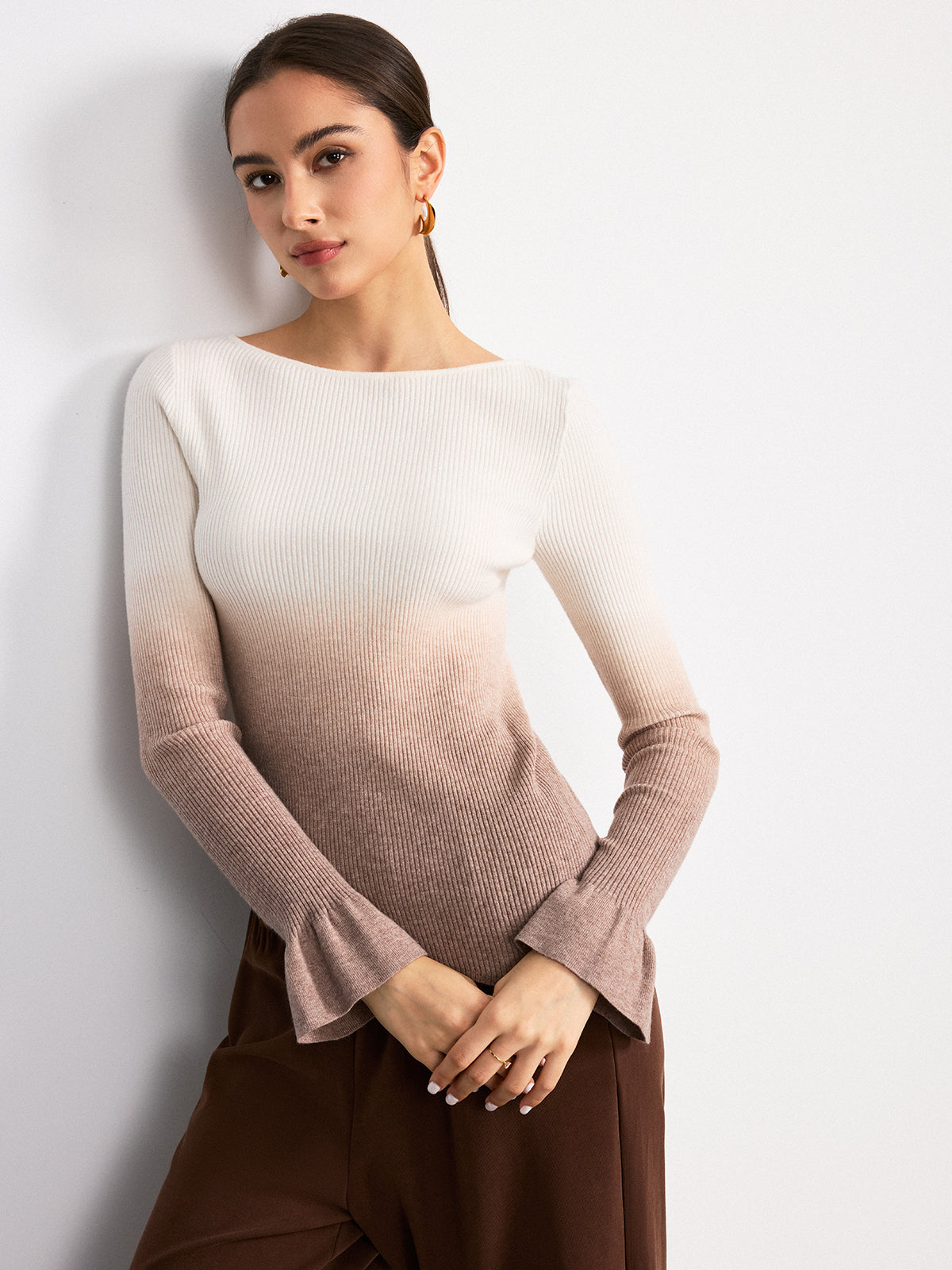 Flared Cuff Ombre Ribbed Knit Top-Chicvia