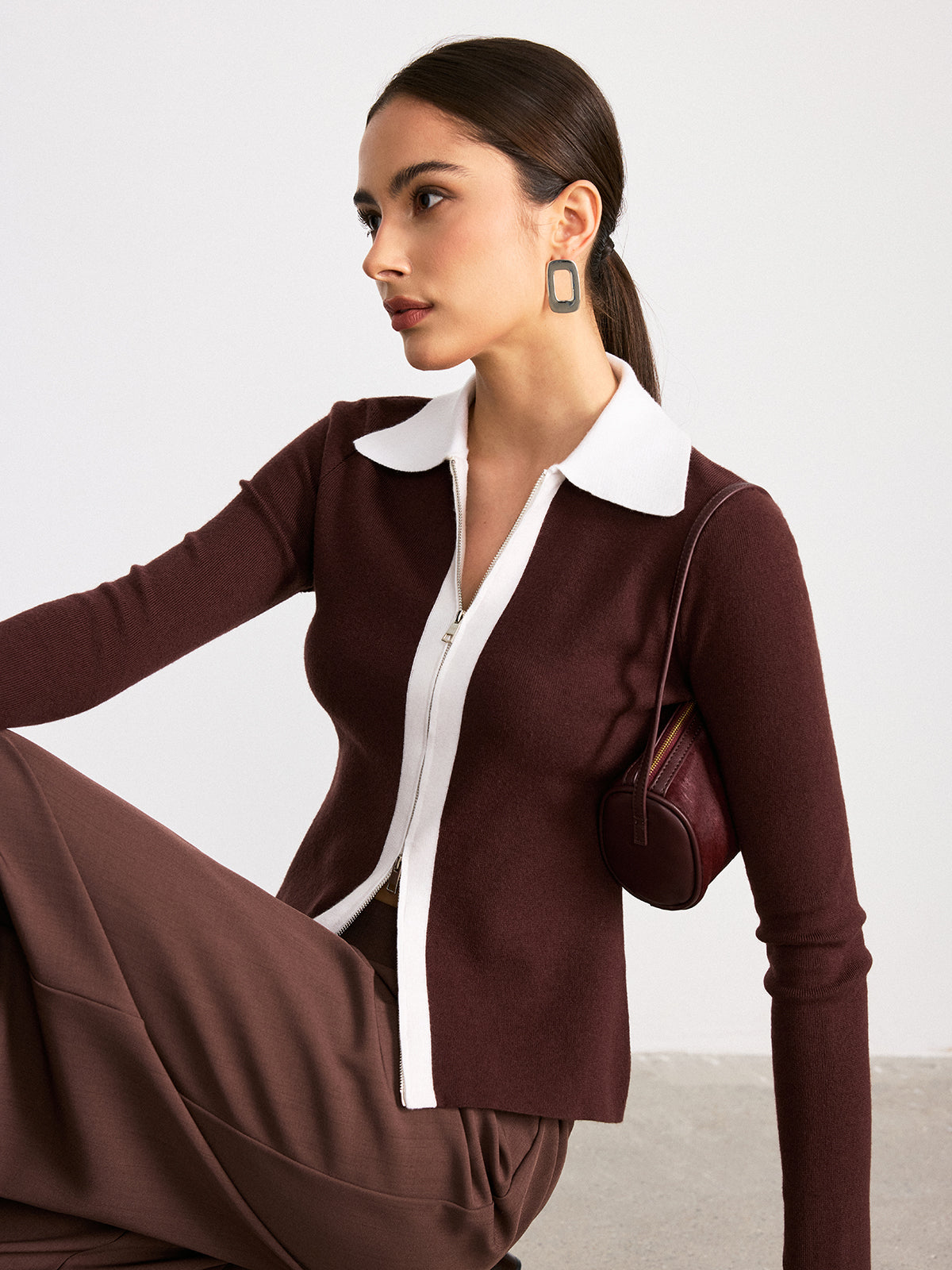 Contrast Collar Wool Blend Zip-Up Cardigan-Chicvia