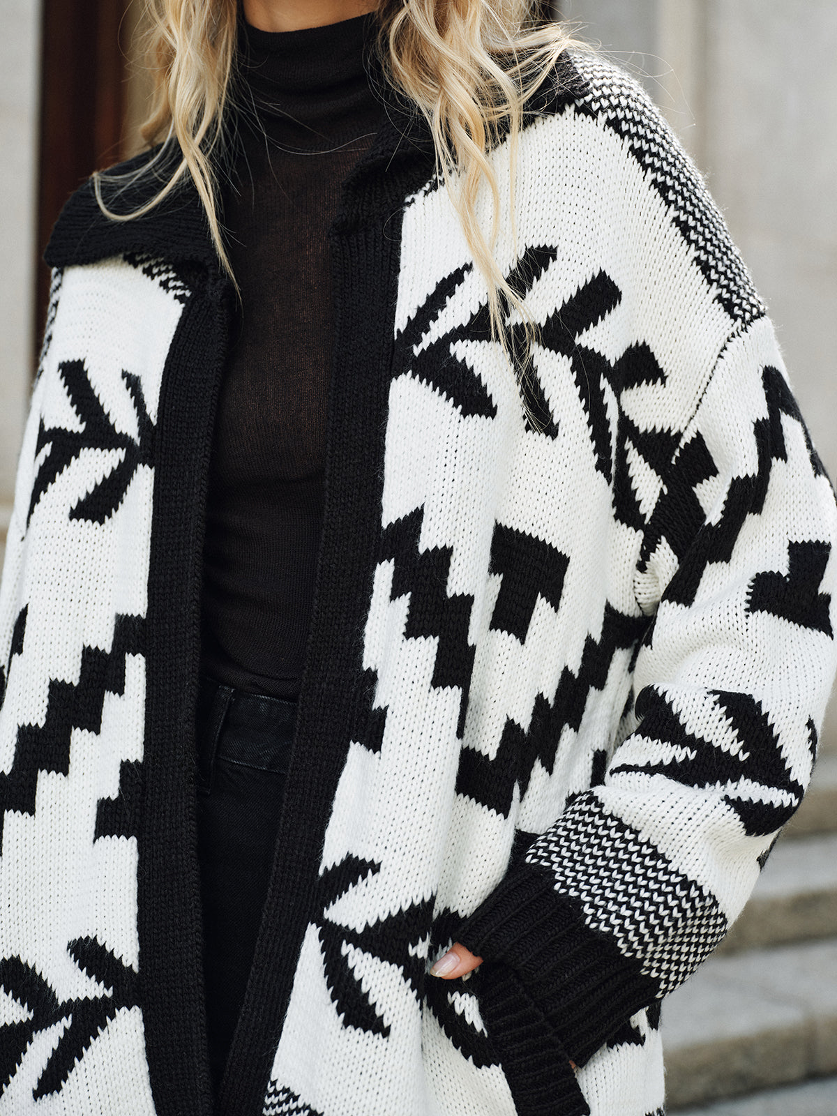 Geometric Pattern Collared Knit Cardigan without Belt-Chicvia