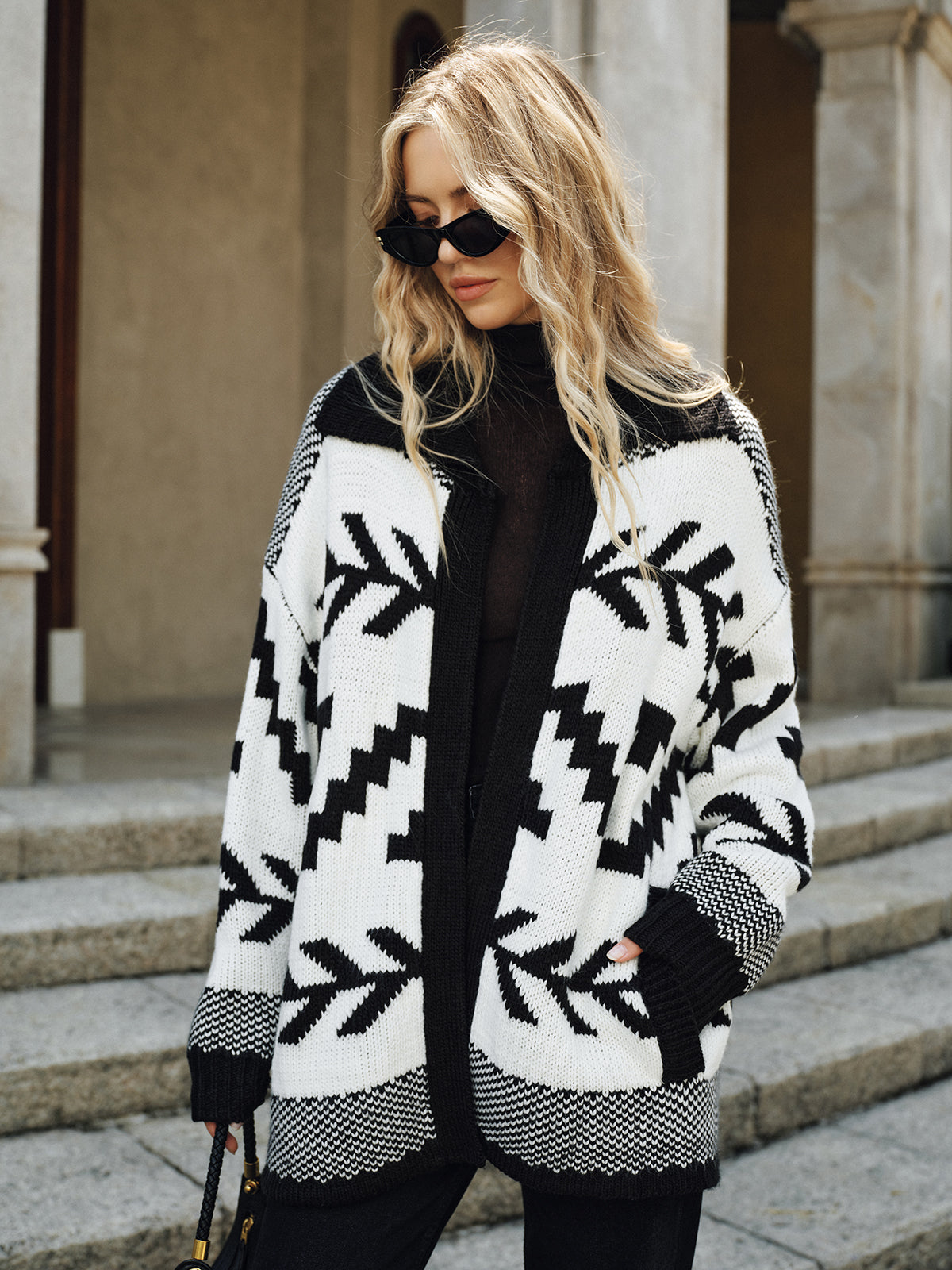 Geometric Pattern Collared Knit Cardigan without Belt-Chicvia