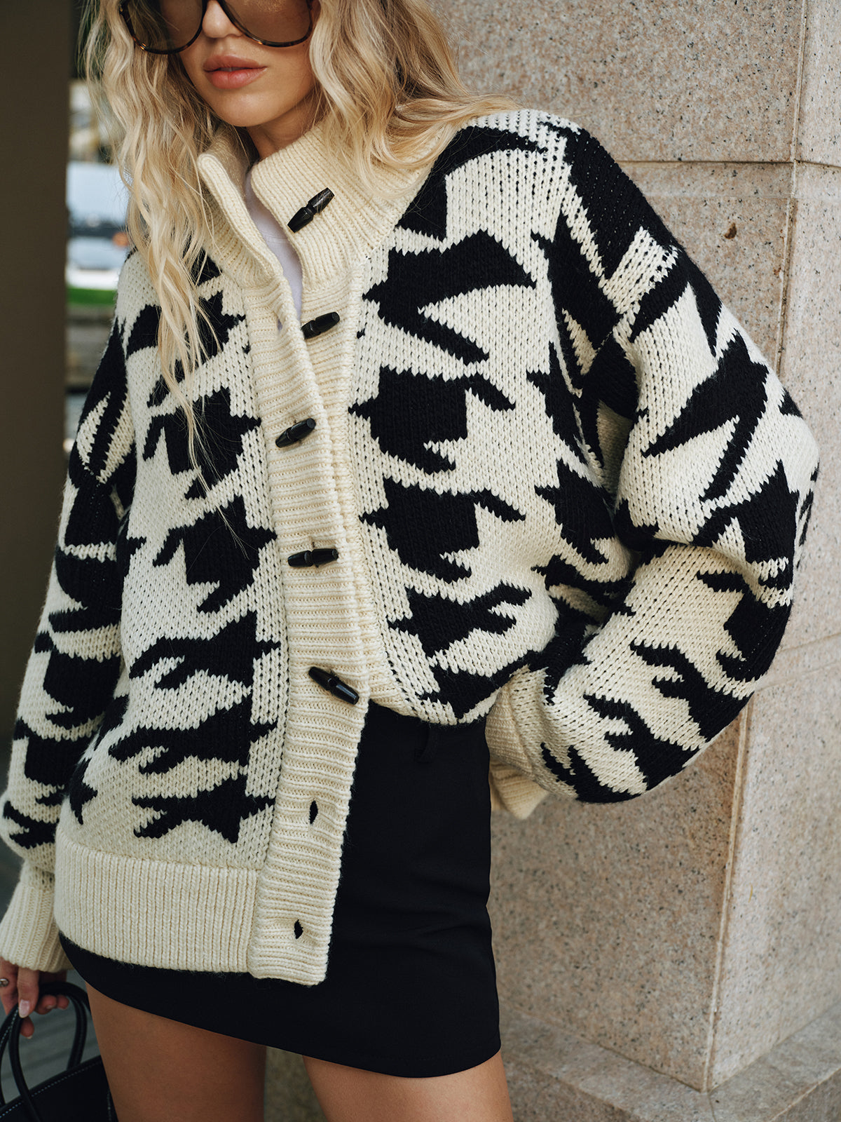 Houndstooth Horn Button Knit Cardigan-Chicvia